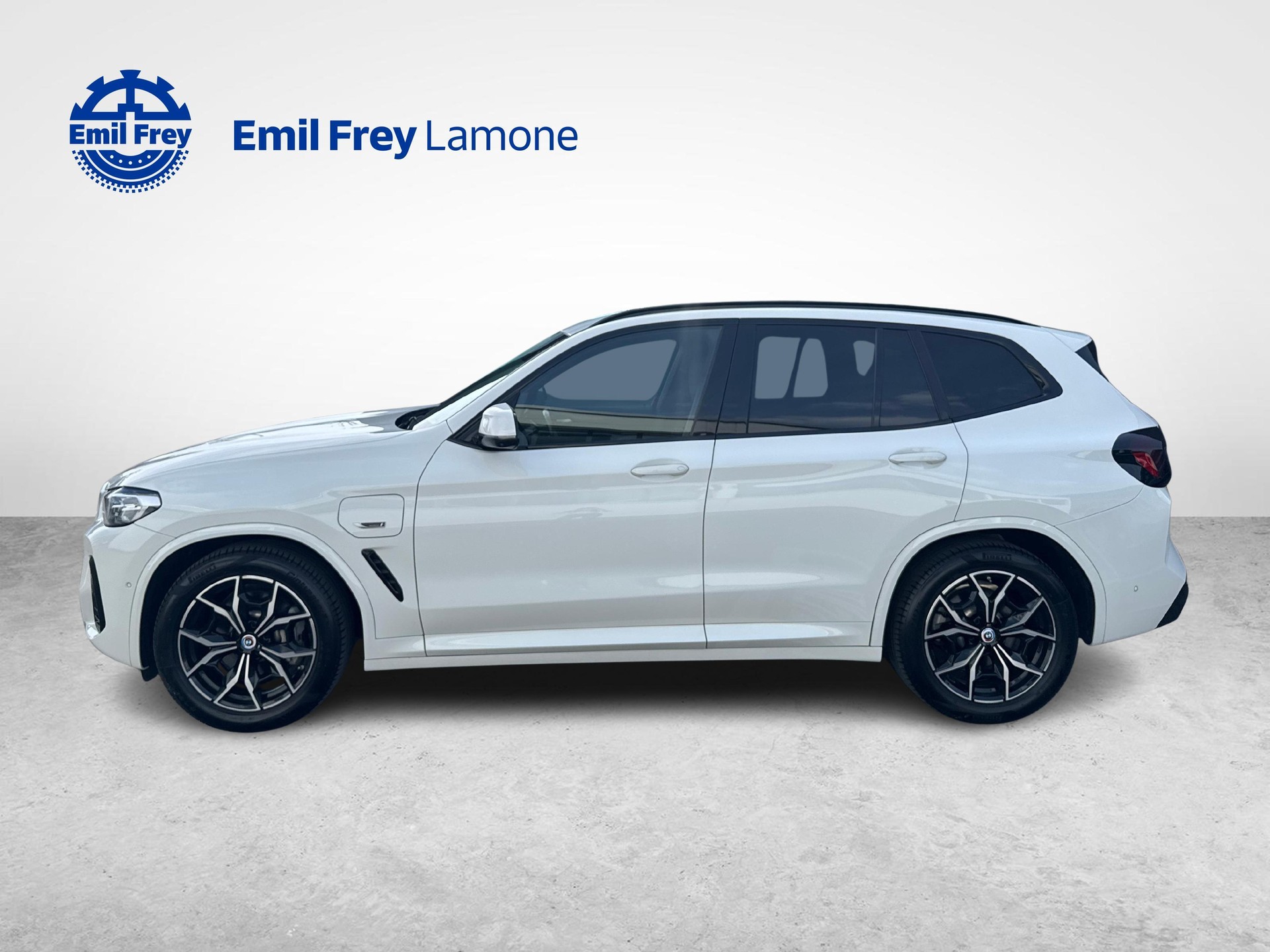 BMW X3 30e xDrive SAG-showroom-element-2