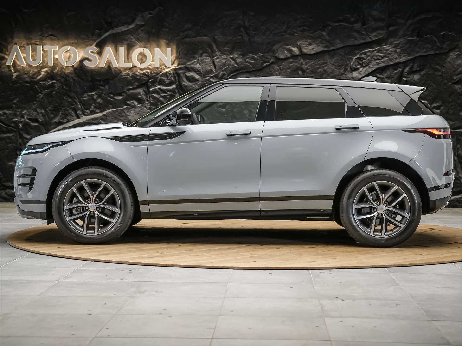 LAND ROVER Range Rover Evoque R-Dynamic D 200 MHEV SE AT9 *Facelift*Werksgarantie*Panorama*-showroom-element-2