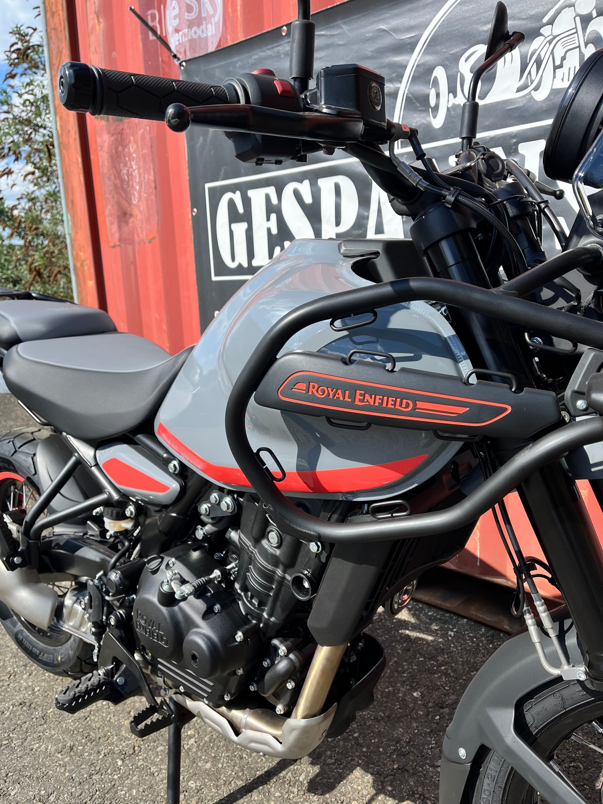 ROYAL ENFIELD Himalayan 452 Summit-image-9