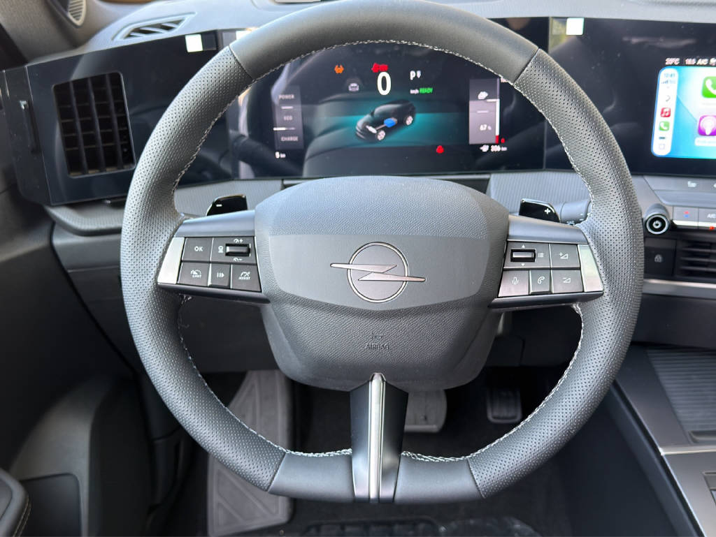 OPEL Astra-e Sports Tourer Ultimate-image-9