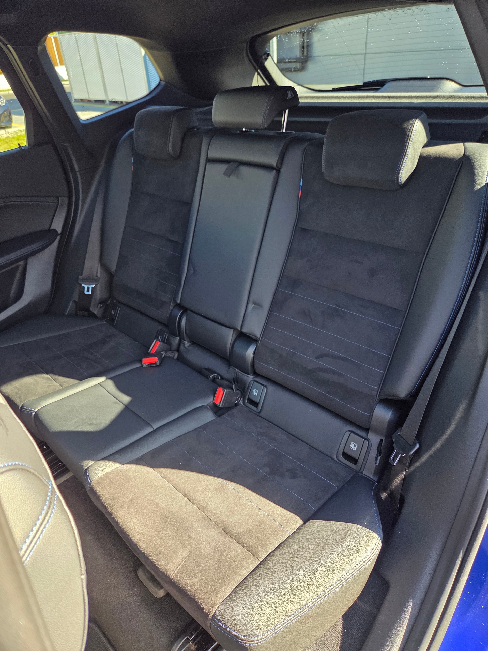 BMW X1 xDrive 23d 48V M Sport-image-9