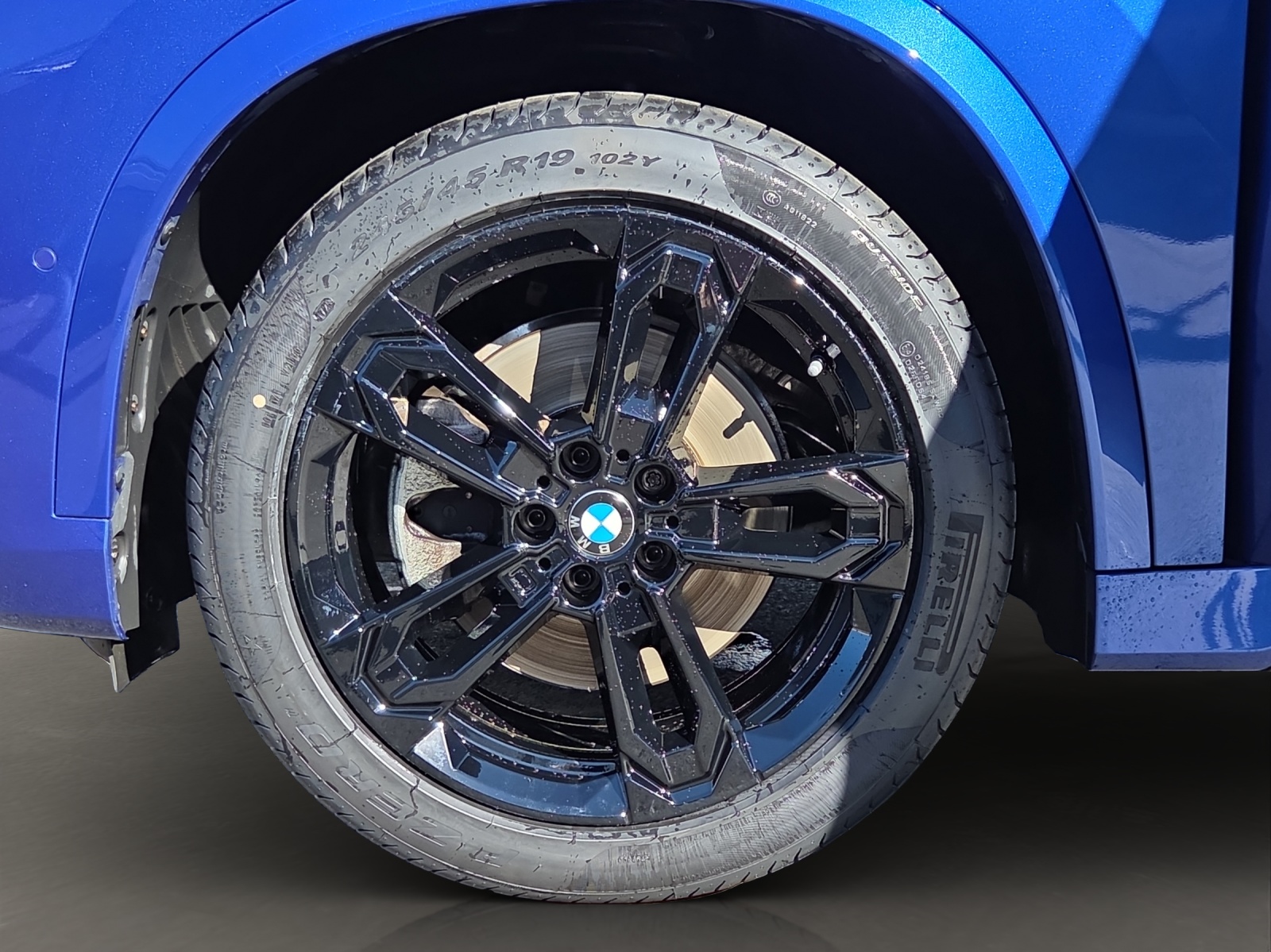 BMW X1 xDrive 23d 48V M Sport-image-5