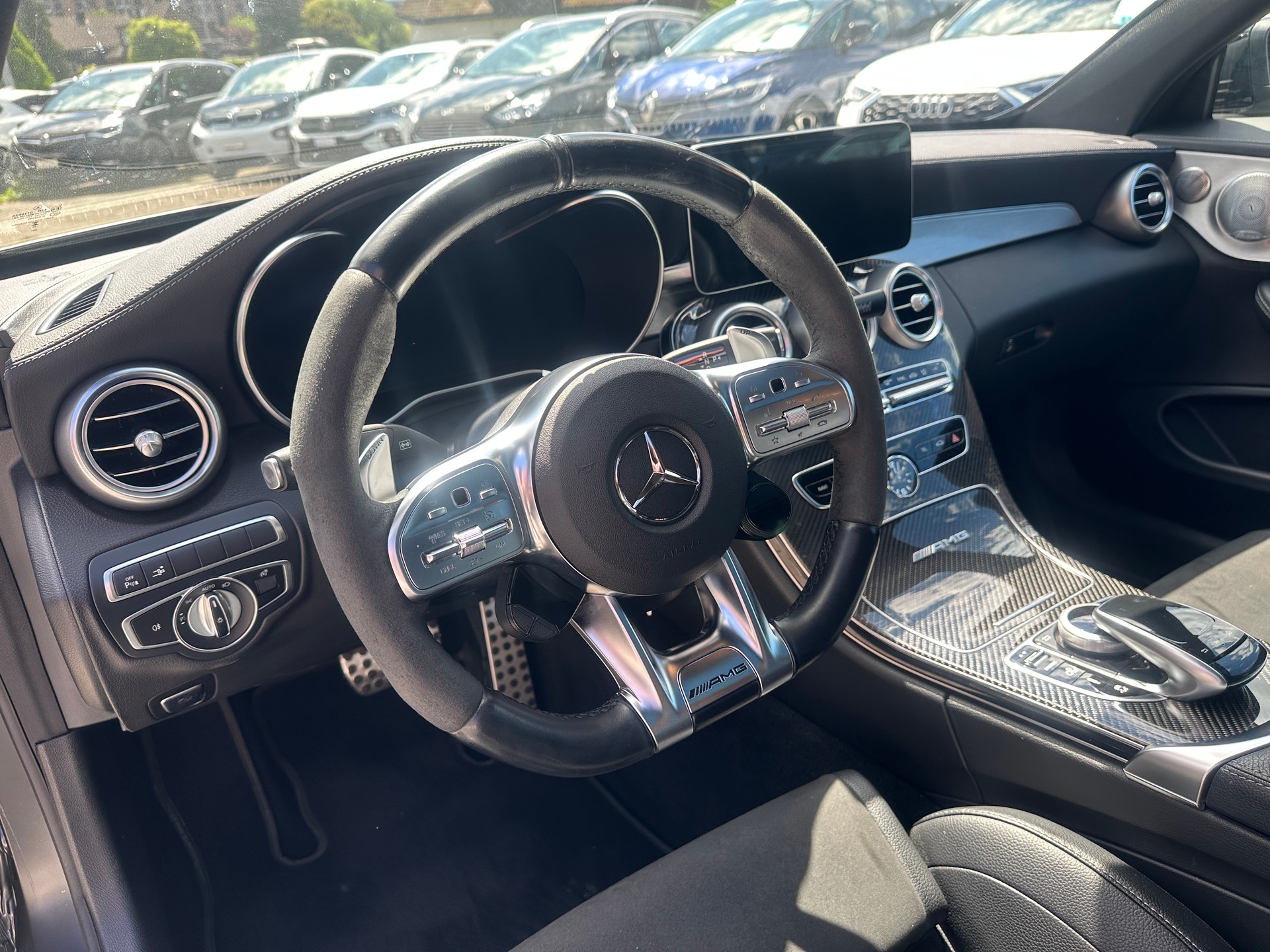 MERCEDES-BENZ C 63 AMG 9G-tronic-image-11