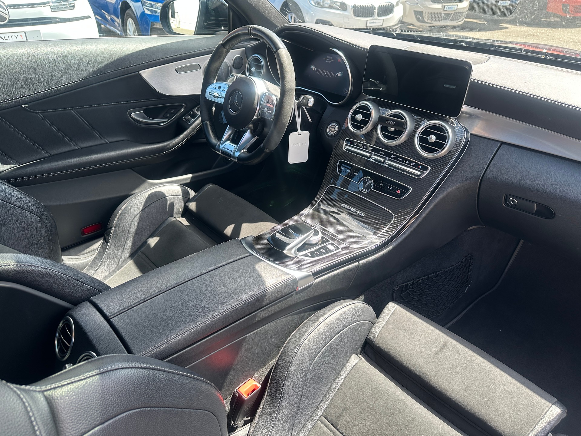 MERCEDES-BENZ C 63 AMG 9G-tronic-image-12