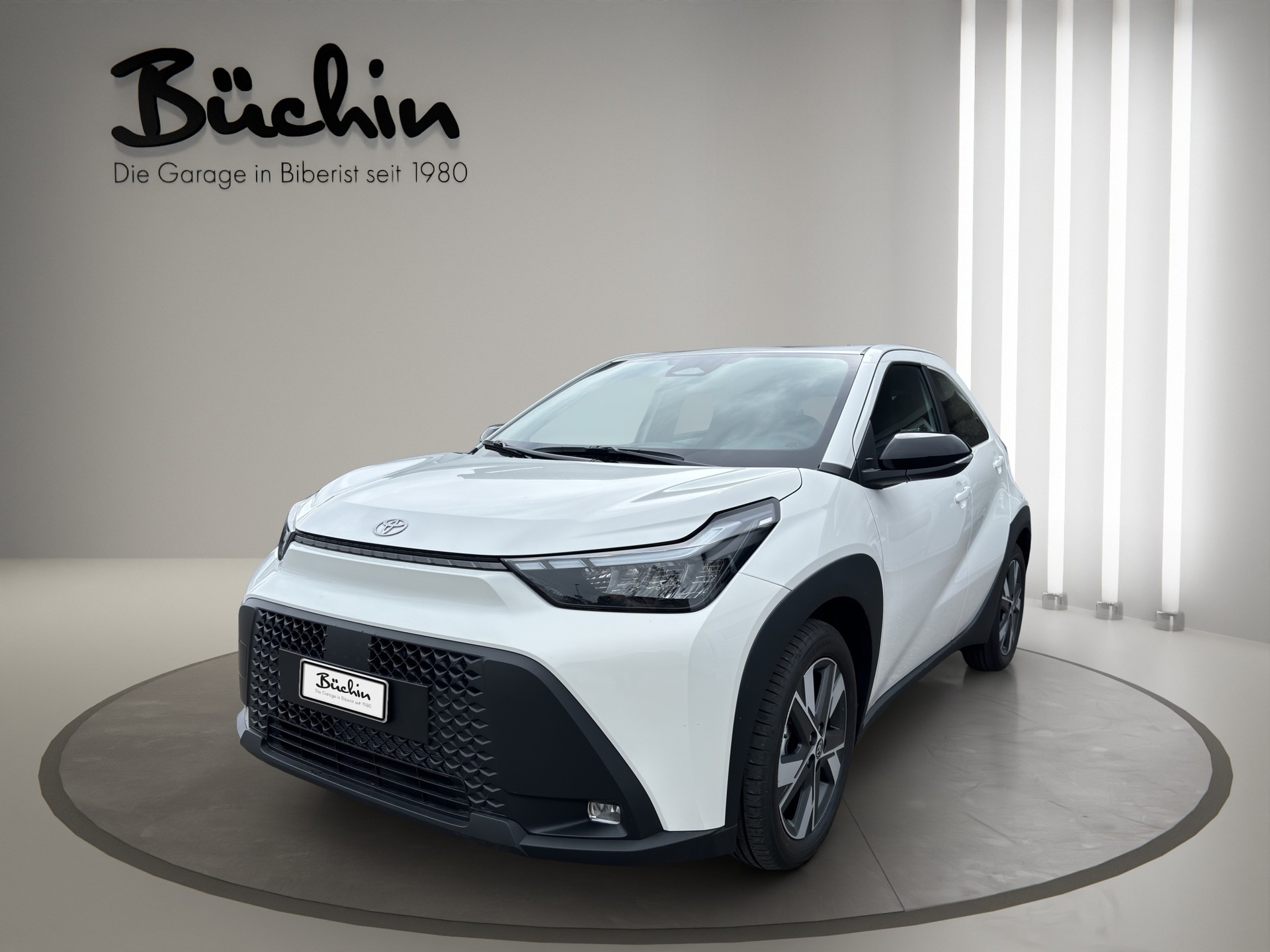 TOYOTA Aygo X 1.5 VVT-i HSD Trend e-CVT-showroom-element-2