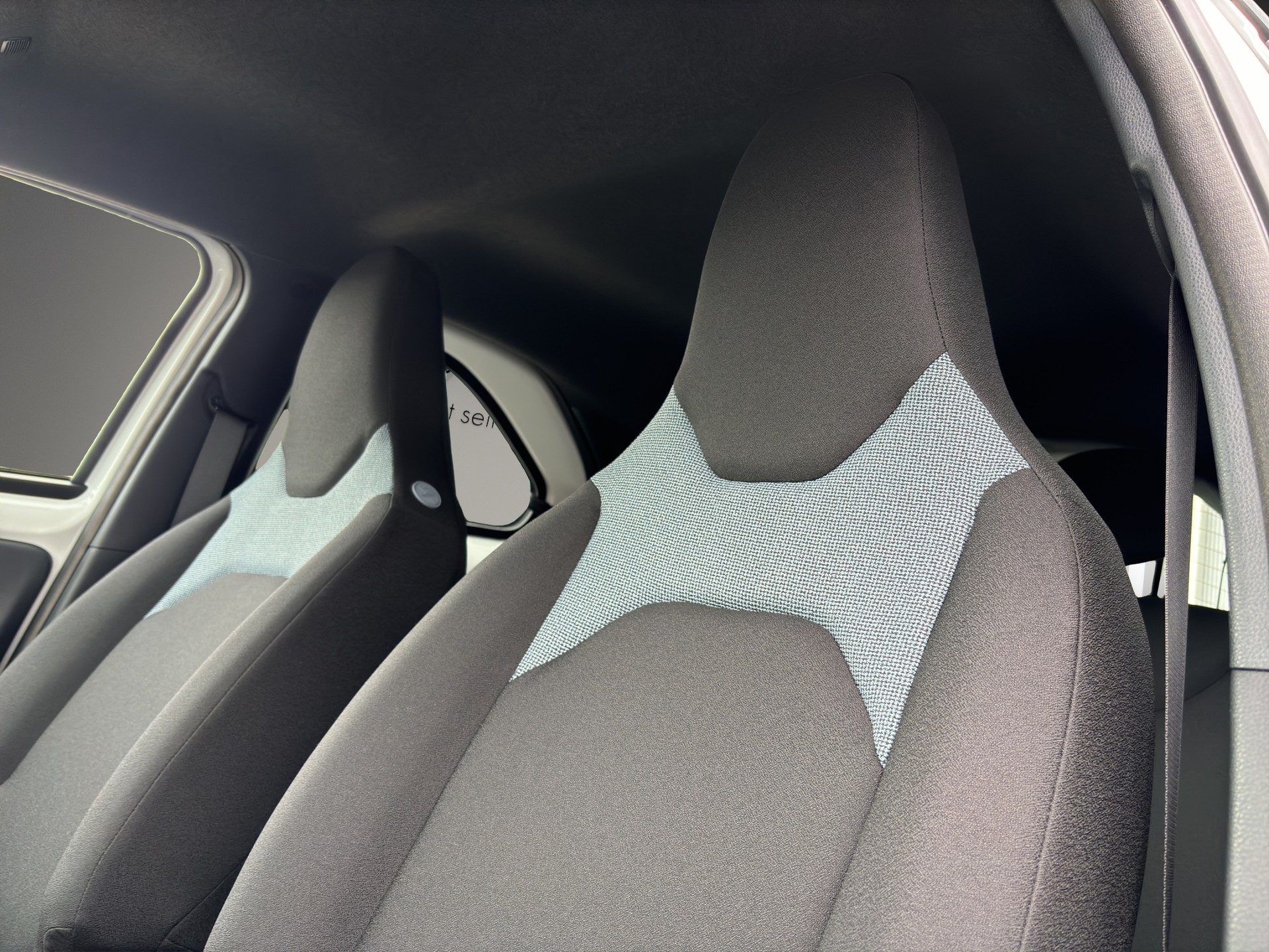 TOYOTA Aygo X 1.5 VVT-i HSD Trend e-CVT-image-17