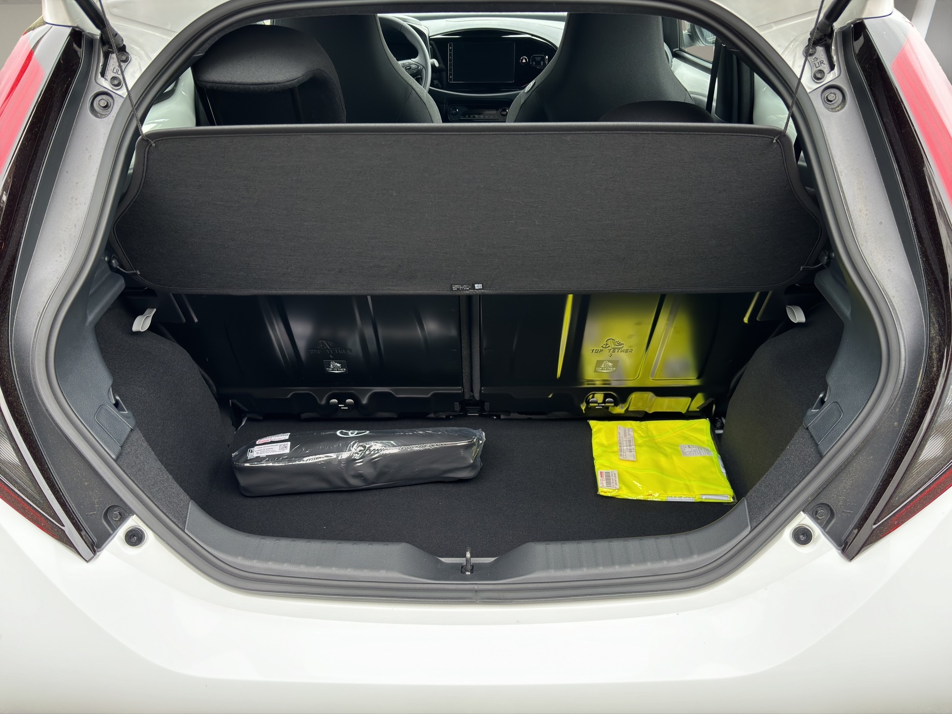 TOYOTA Aygo X 1.5 VVT-i HSD Trend e-CVT-image-27