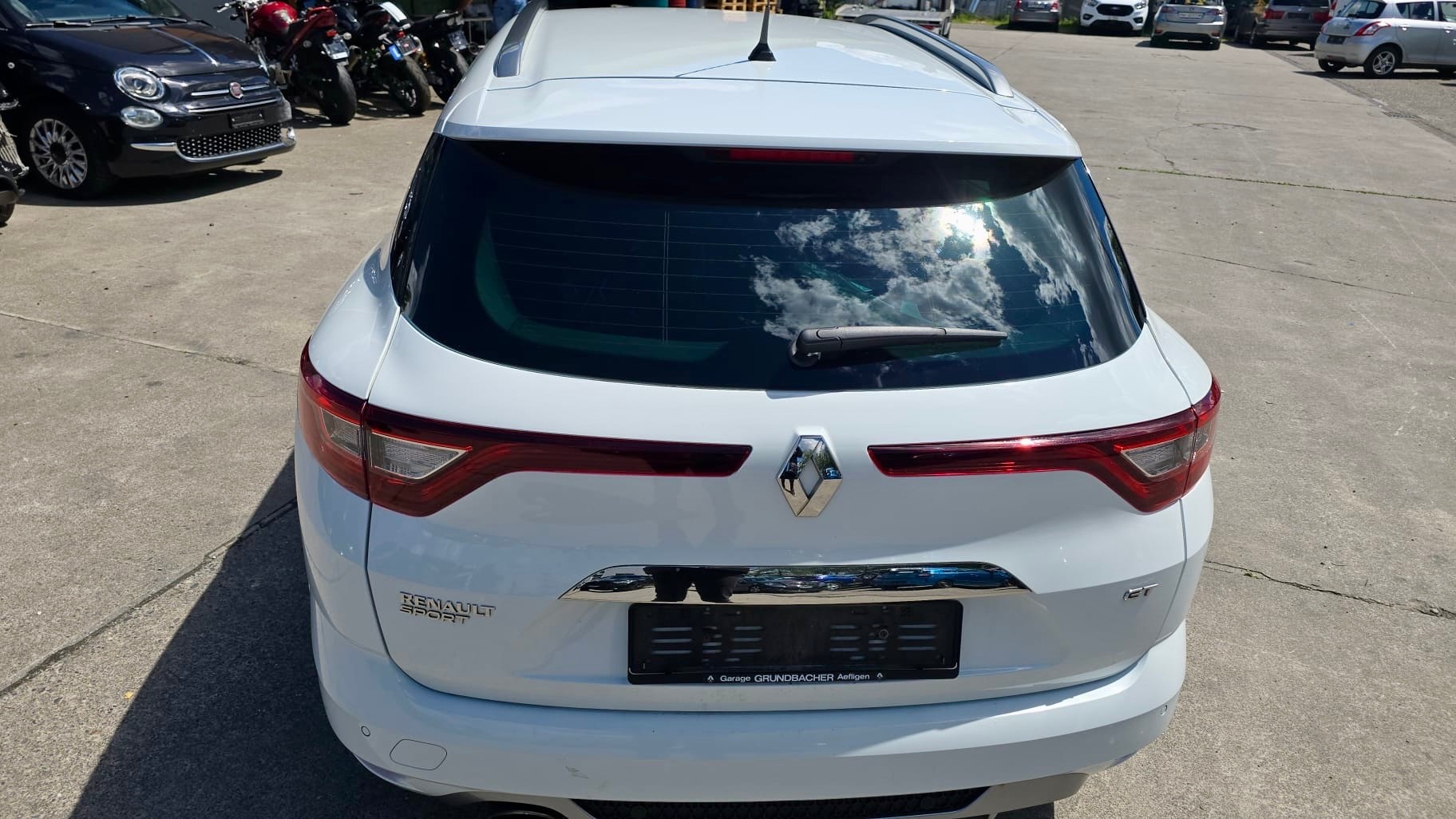RENAULT Mégane Grandtour 1.6 16V Turbo GT Limited EDC-image-7