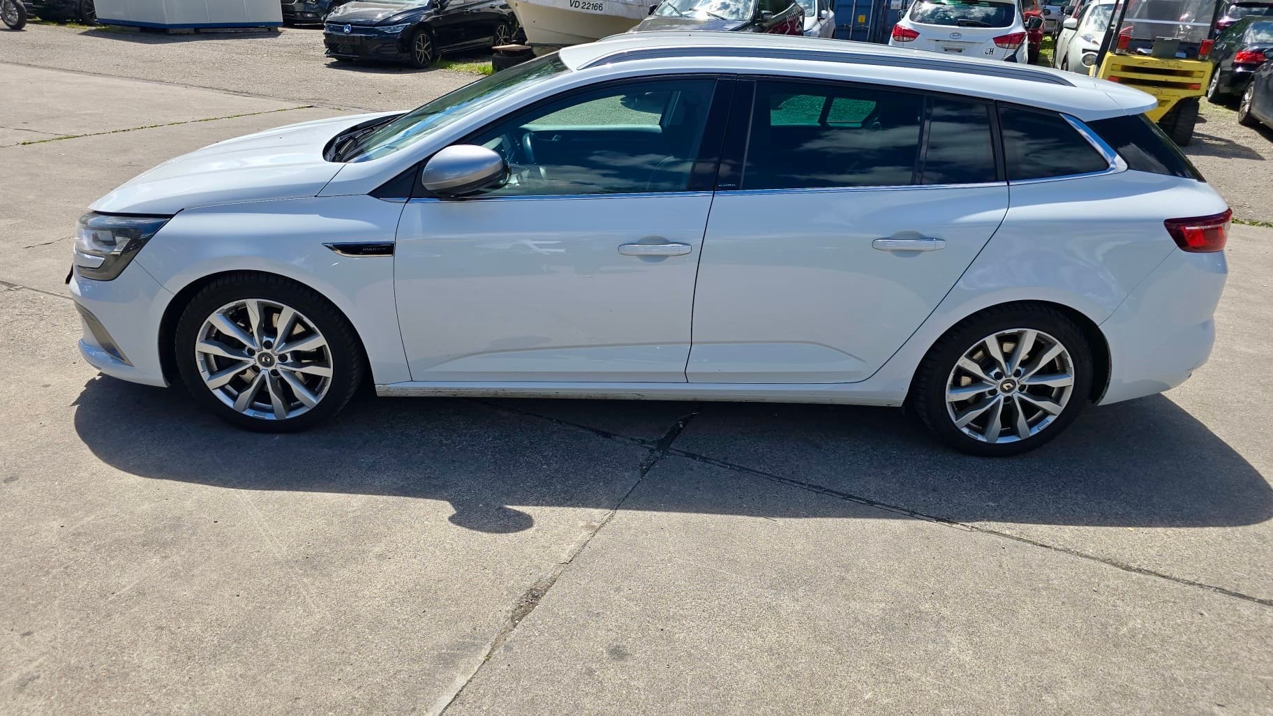 RENAULT Mégane Grandtour 1.6 16V Turbo GT Limited EDC-image-2