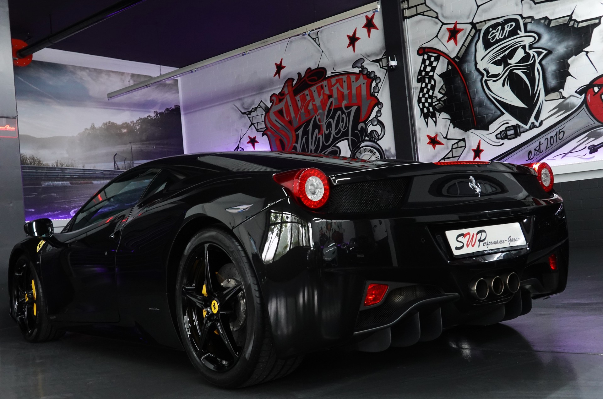 FERRARI 458 ITALIA 4.5 V8 SAUGER // FERRARI SERVICE // CH-FAHRZEUG // GELBE NÄHTE-image-12