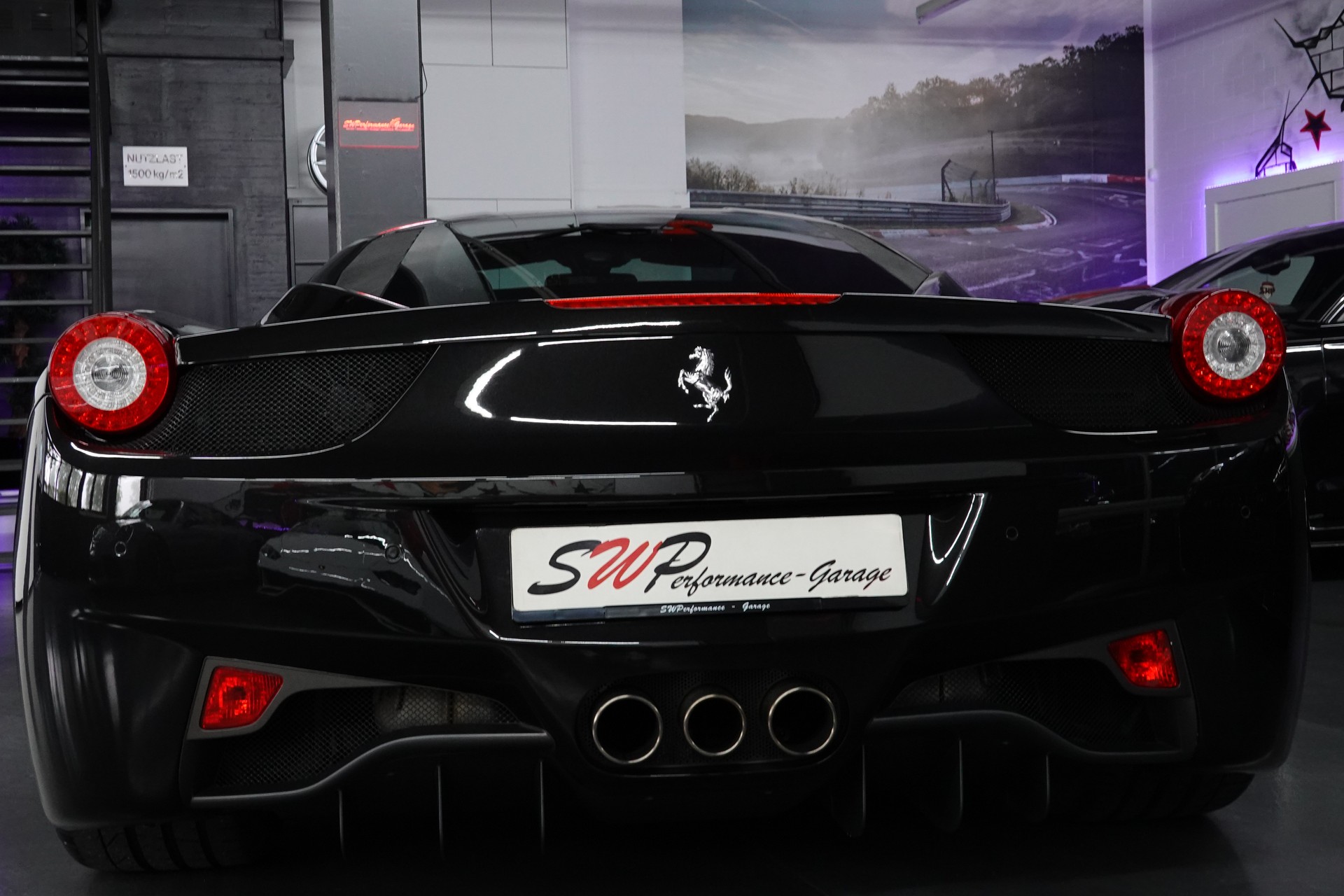 FERRARI 458 ITALIA 4.5 V8 SAUGER // FERRARI SERVICE // CH-FAHRZEUG // GELBE NÄHTE-image-14