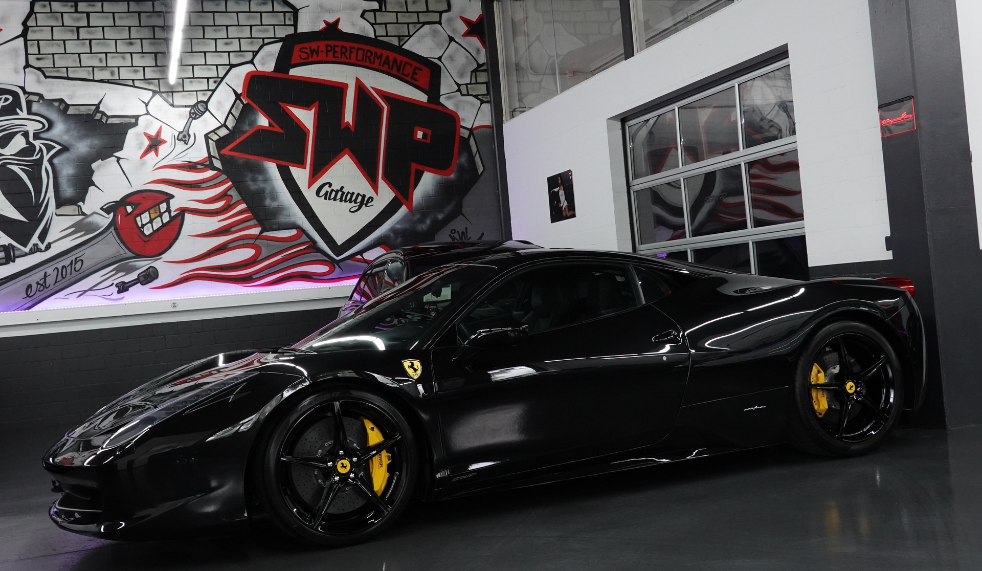 FERRARI 458 ITALIA 4.5 V8 SAUGER // FERRARI SERVICE // CH-FAHRZEUG // GELBE NÄHTE-showroom-element-1