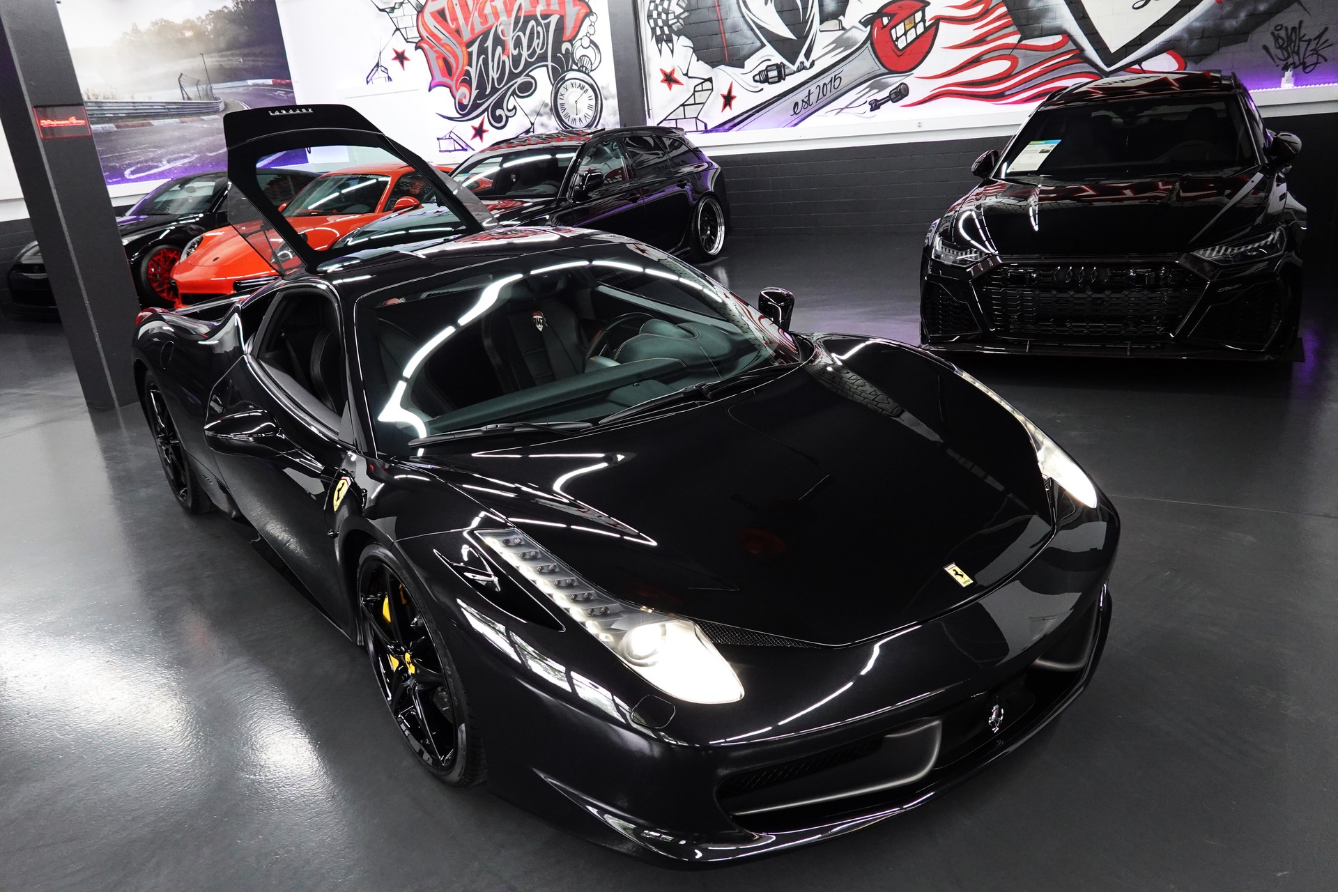 FERRARI 458 ITALIA 4.5 V8 SAUGER // FERRARI SERVICE // CH-FAHRZEUG // GELBE NÄHTE-image-52