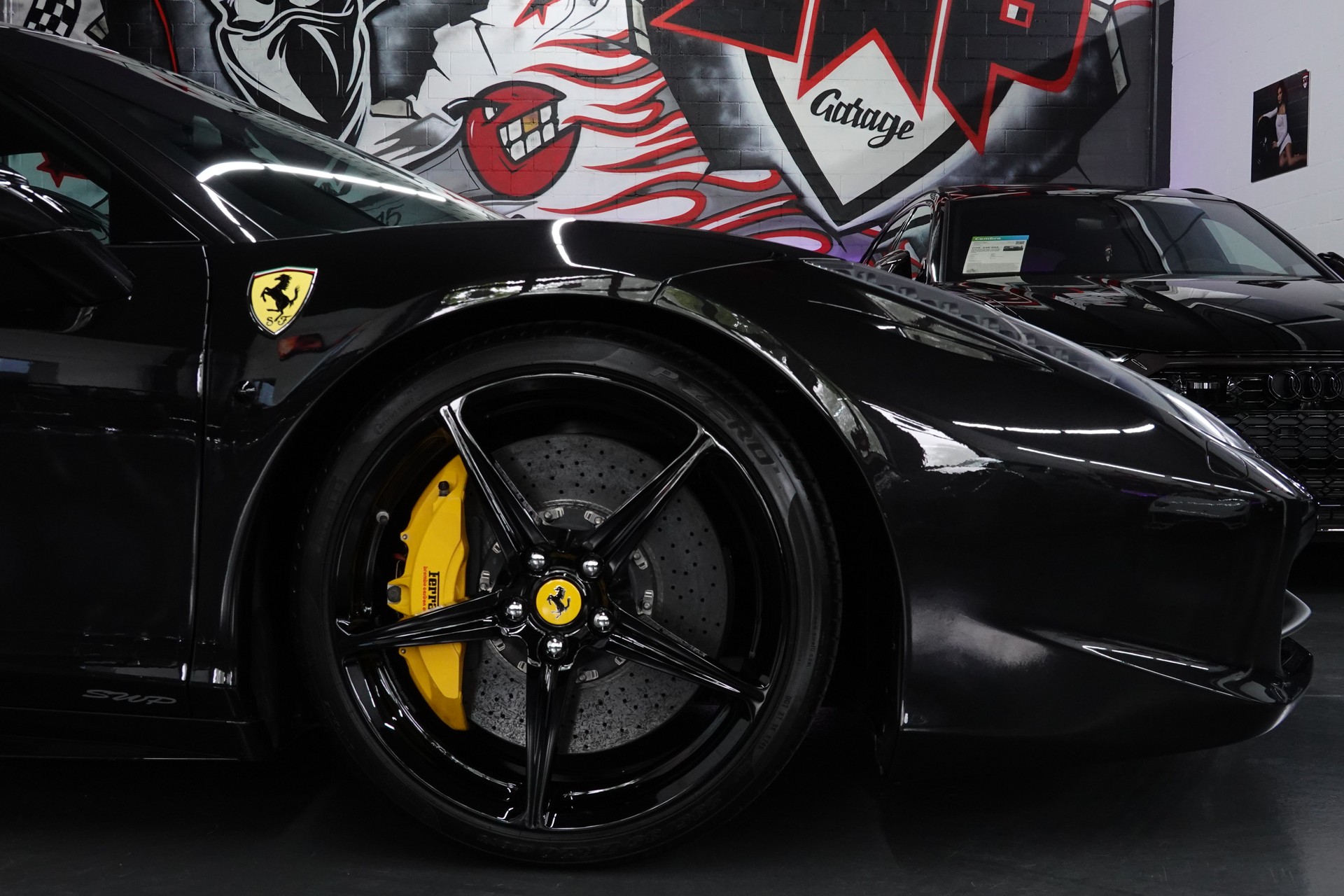 FERRARI 458 ITALIA 4.5 V8 SAUGER // FERRARI SERVICE // CH-FAHRZEUG // GELBE NÄHTE-image-20