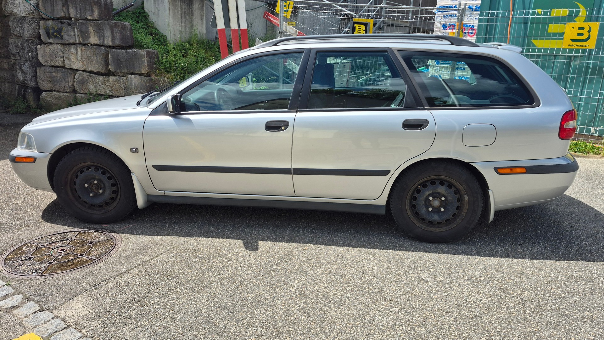 VOLVO V40 2.0T-image-7