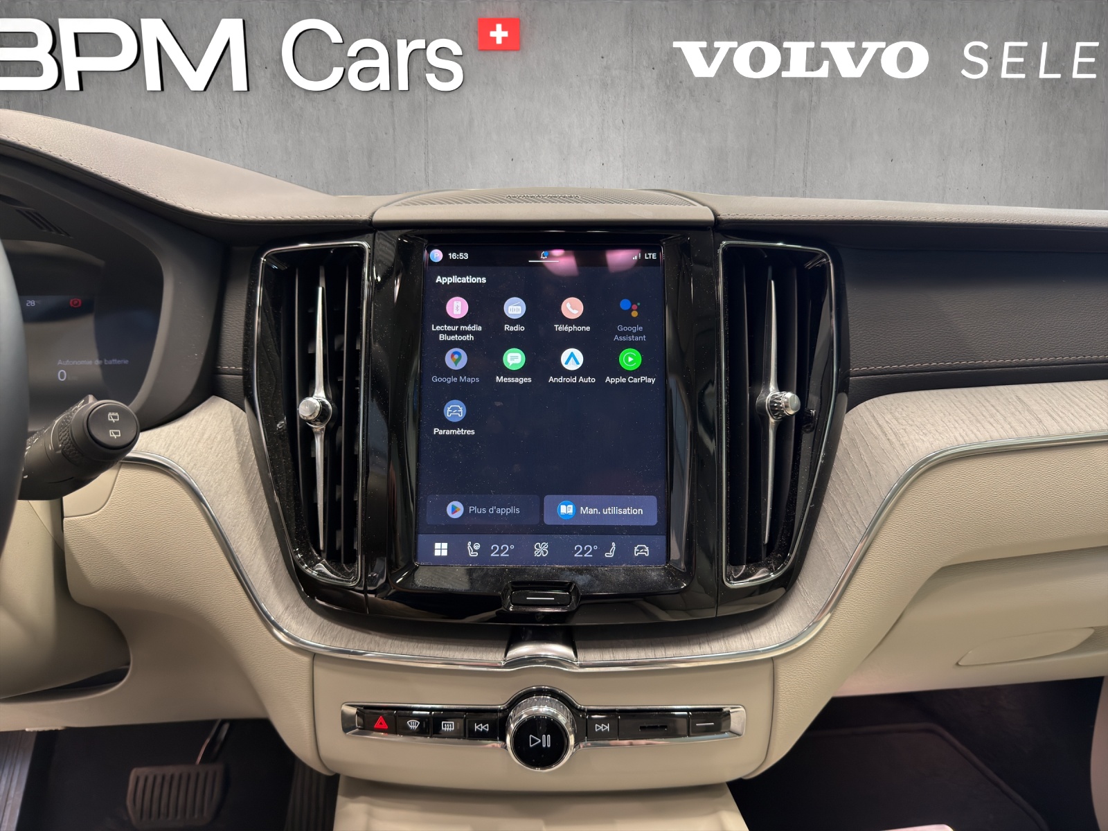 VOLVO XC60 T6 eAWD PluginHybrid Ultra Dark Geartronic-image-12