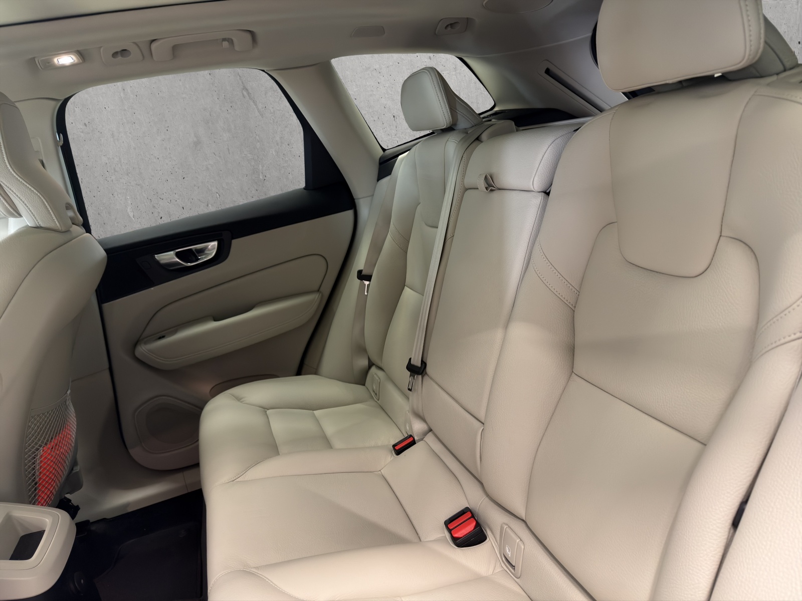 VOLVO XC60 T6 eAWD PluginHybrid Ultra Dark Geartronic-image-14
