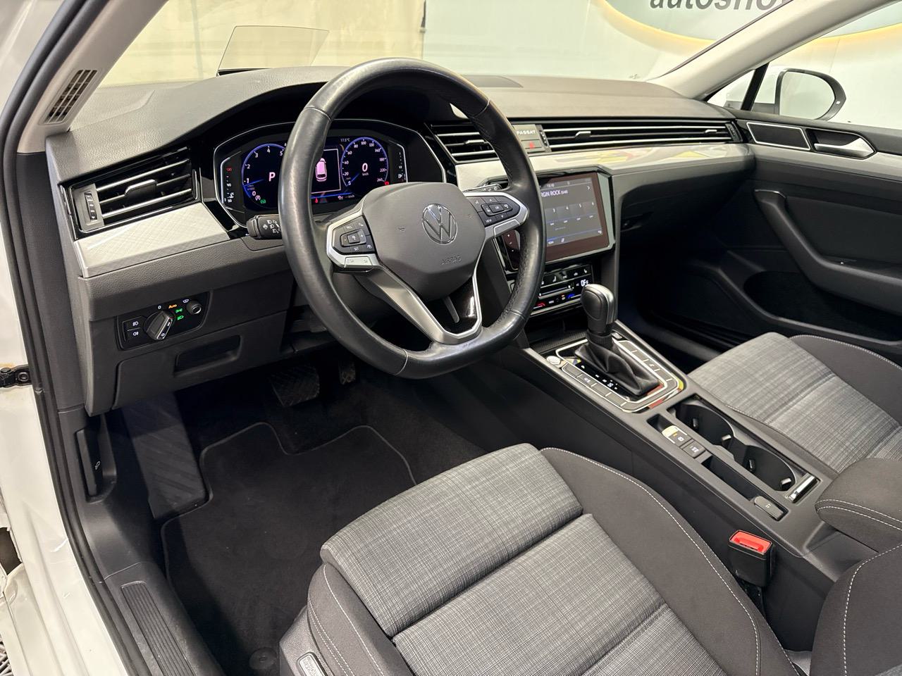 VW Passat Variant 1.5 TSI EVO Business DSG-showroom-element-2