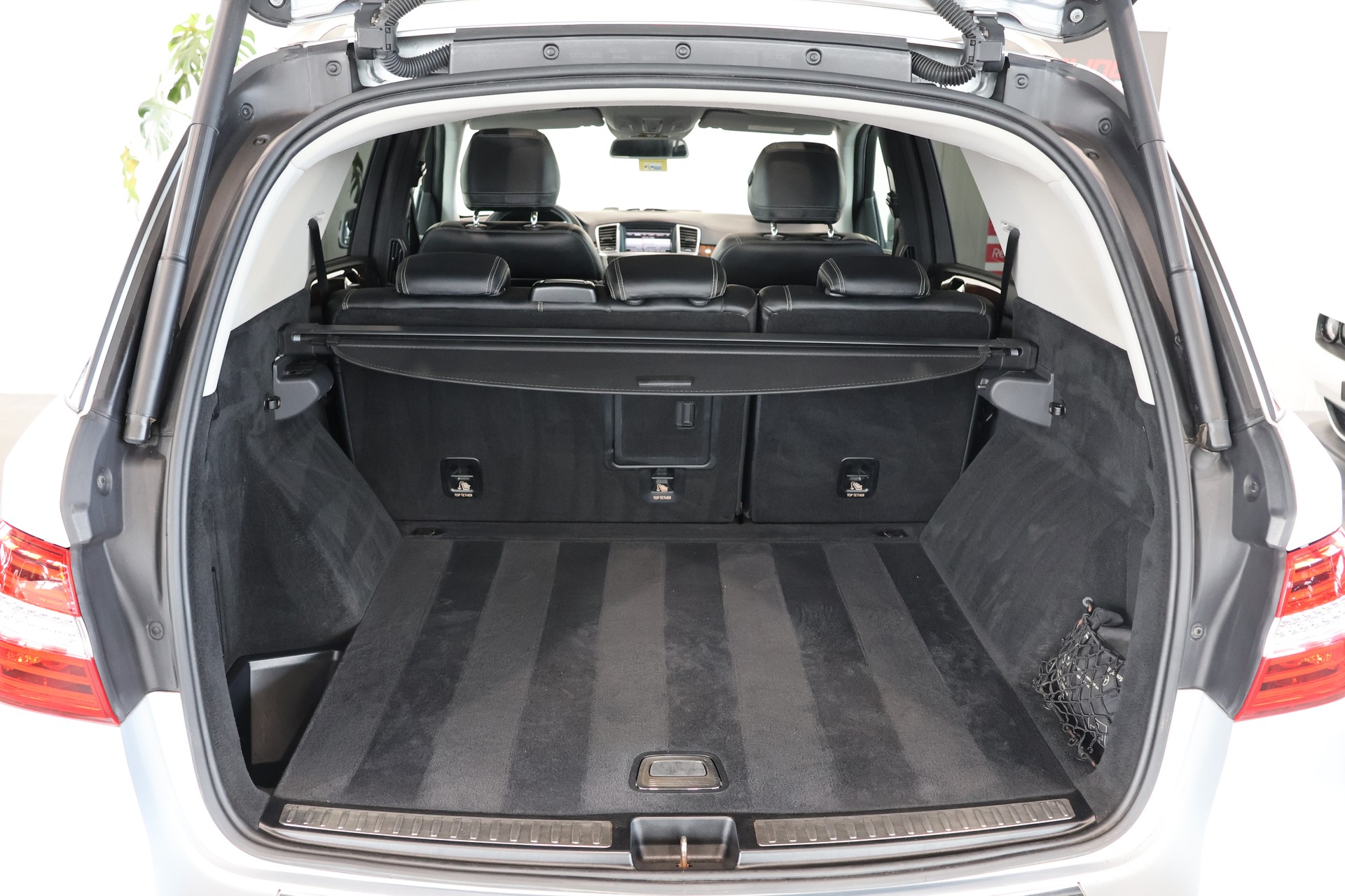 MERCEDES-BENZ ML 500 Executive 4Matic 7G-Tronic-image-15