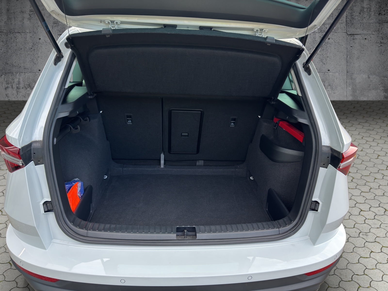 SKODA Karoq 1.5 TSI Style DSG-image-15