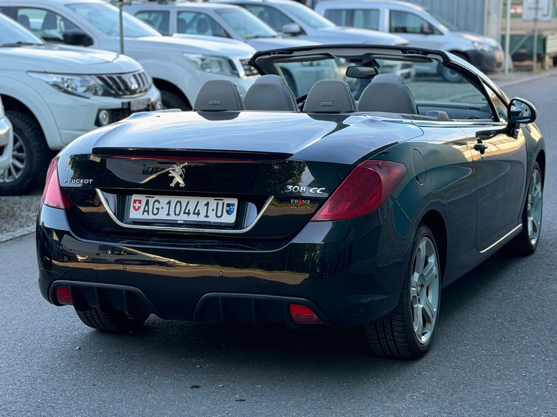 PEUGEOT 308 CC 1.6 16V Turbo Platinum Automatic-image-5