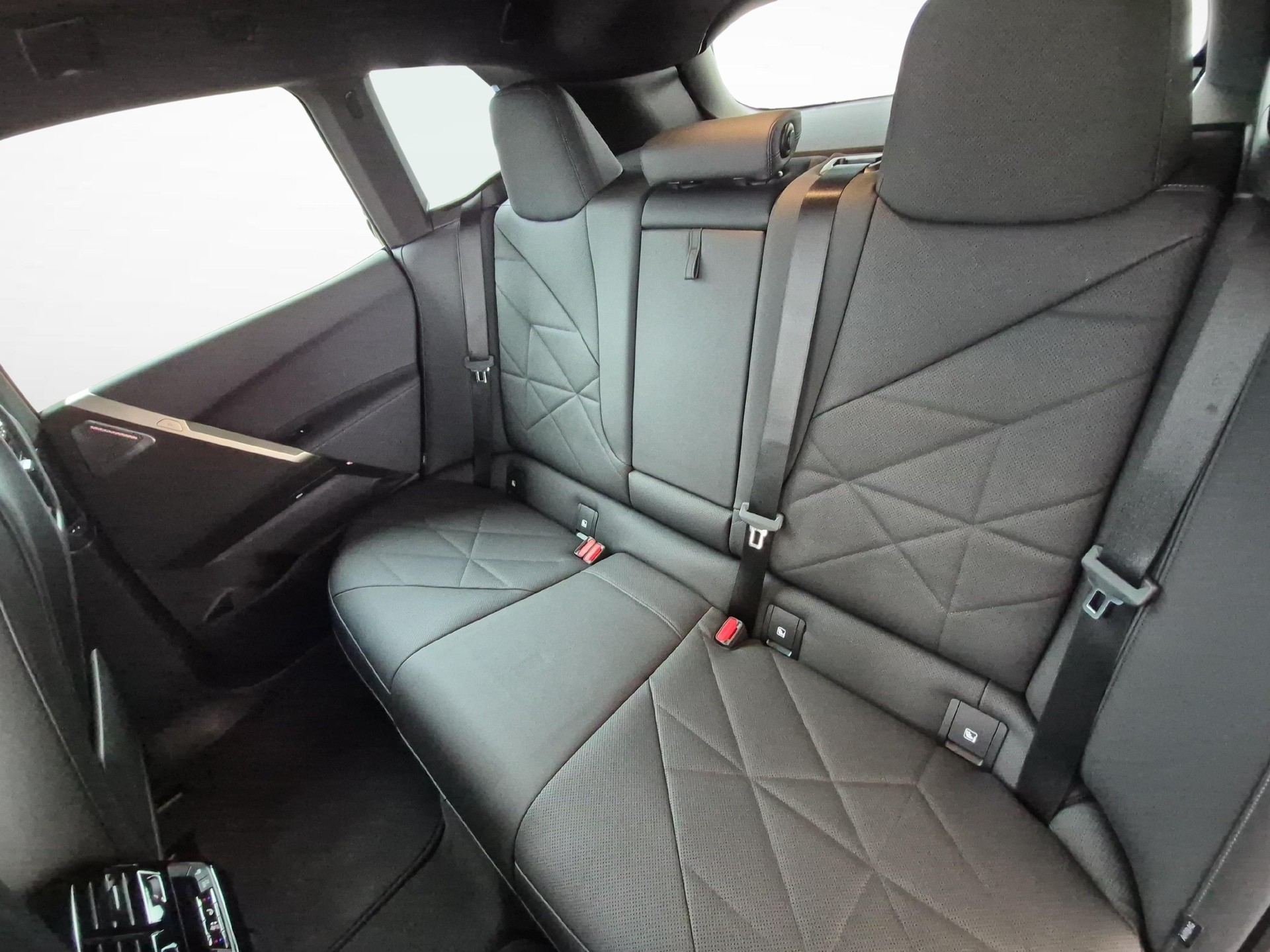 BMW iX M60 / ab 0,99% Leasing bei Abschluss einer Protect Autoversicherung-image-11