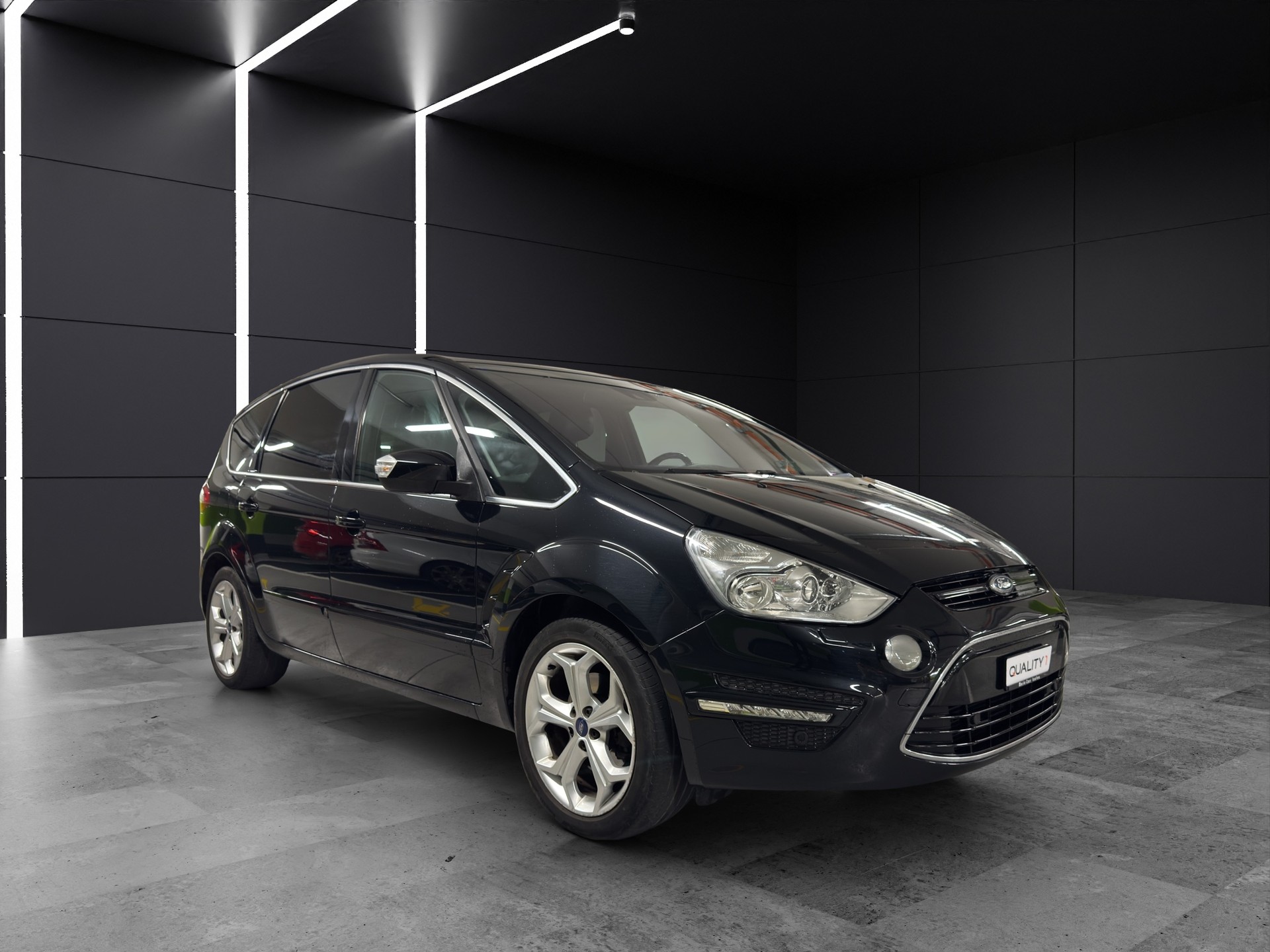 FORD S-Max 2.2 TDCi Titanium-image-2