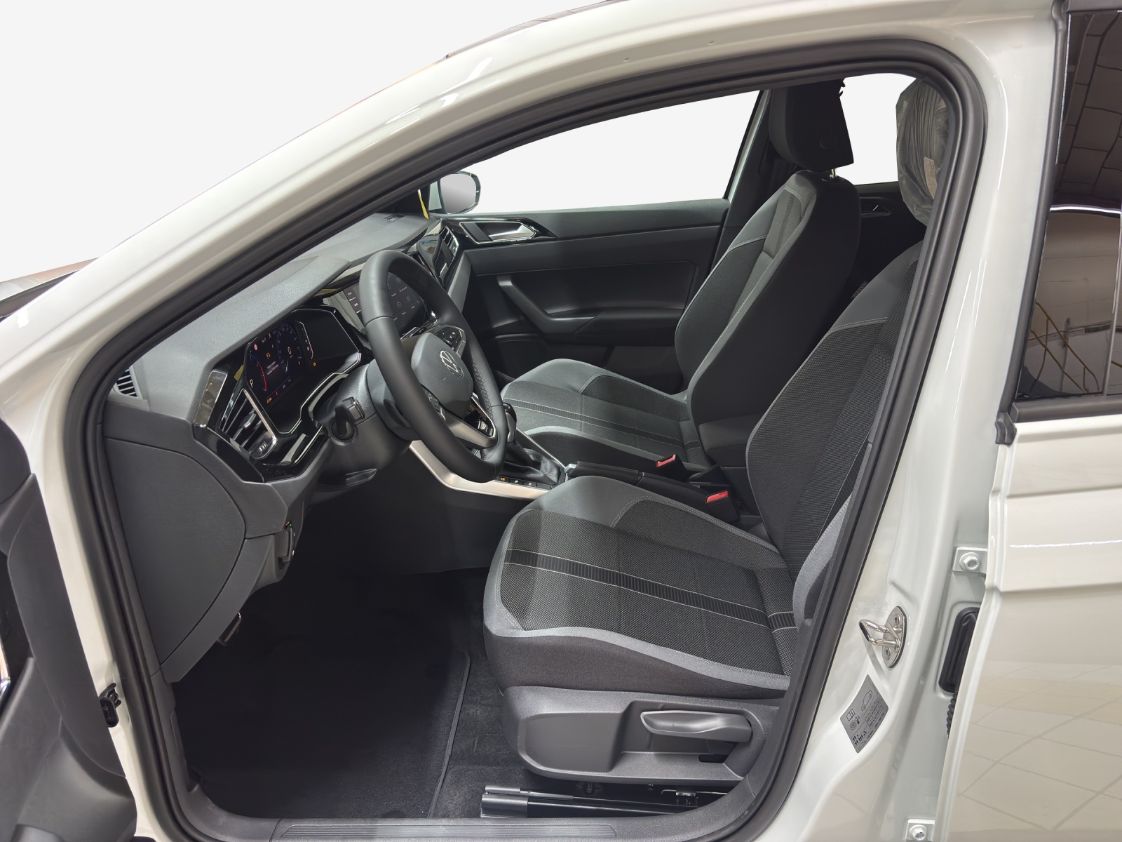 VW Polo 1.0 TSI Style DSG-image-7