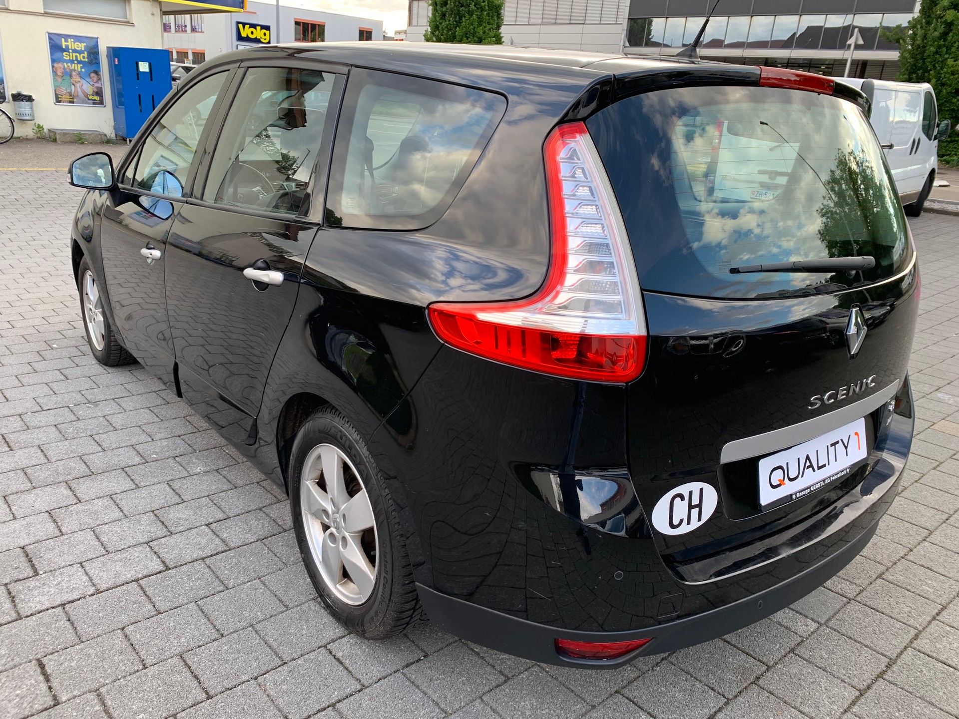 RENAULT Grand Scénic 1.5 dCi Expression-image-2