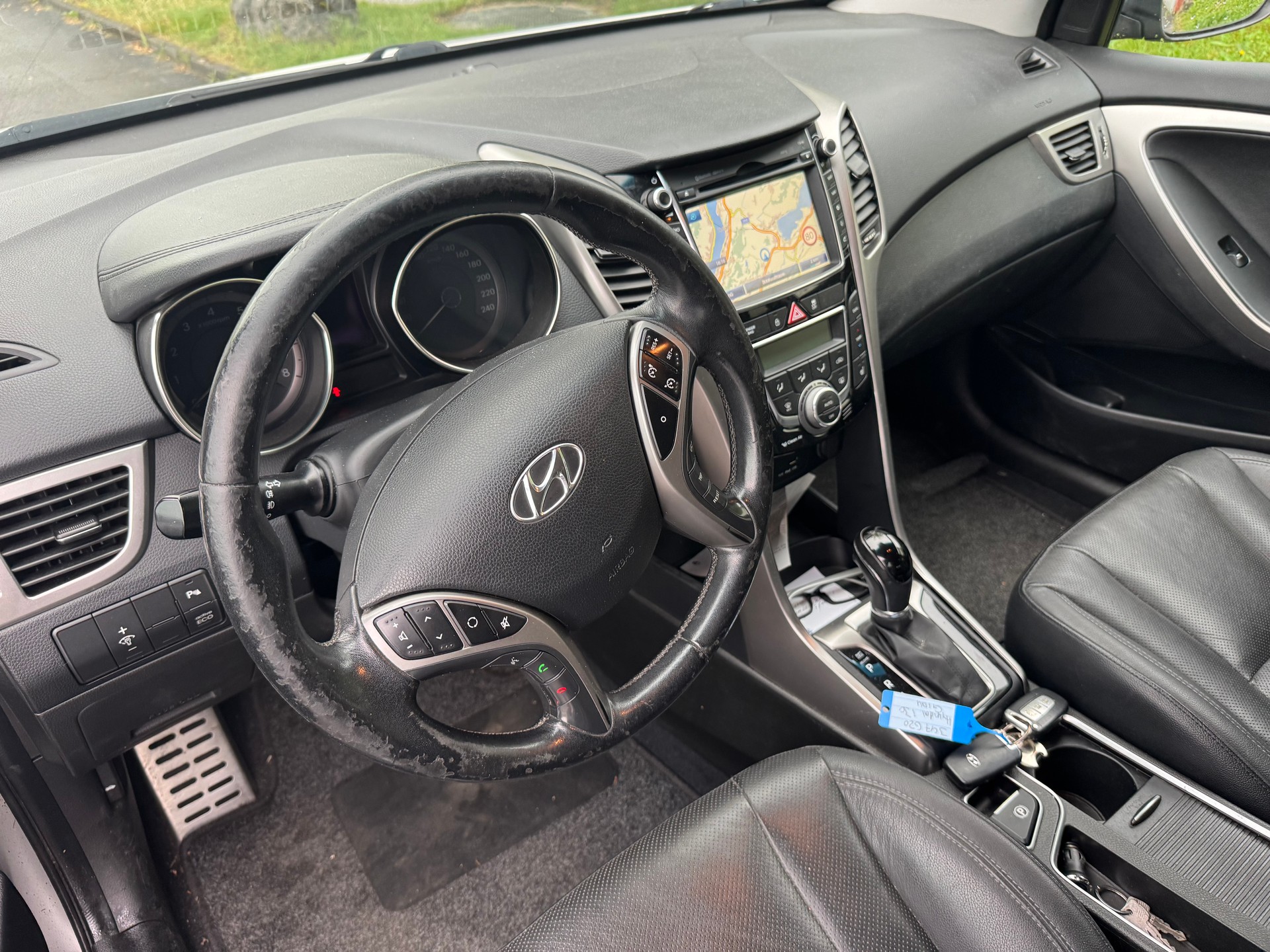 HYUNDAI i30 Wagon 1.6 GDI Style Automatic-image-13