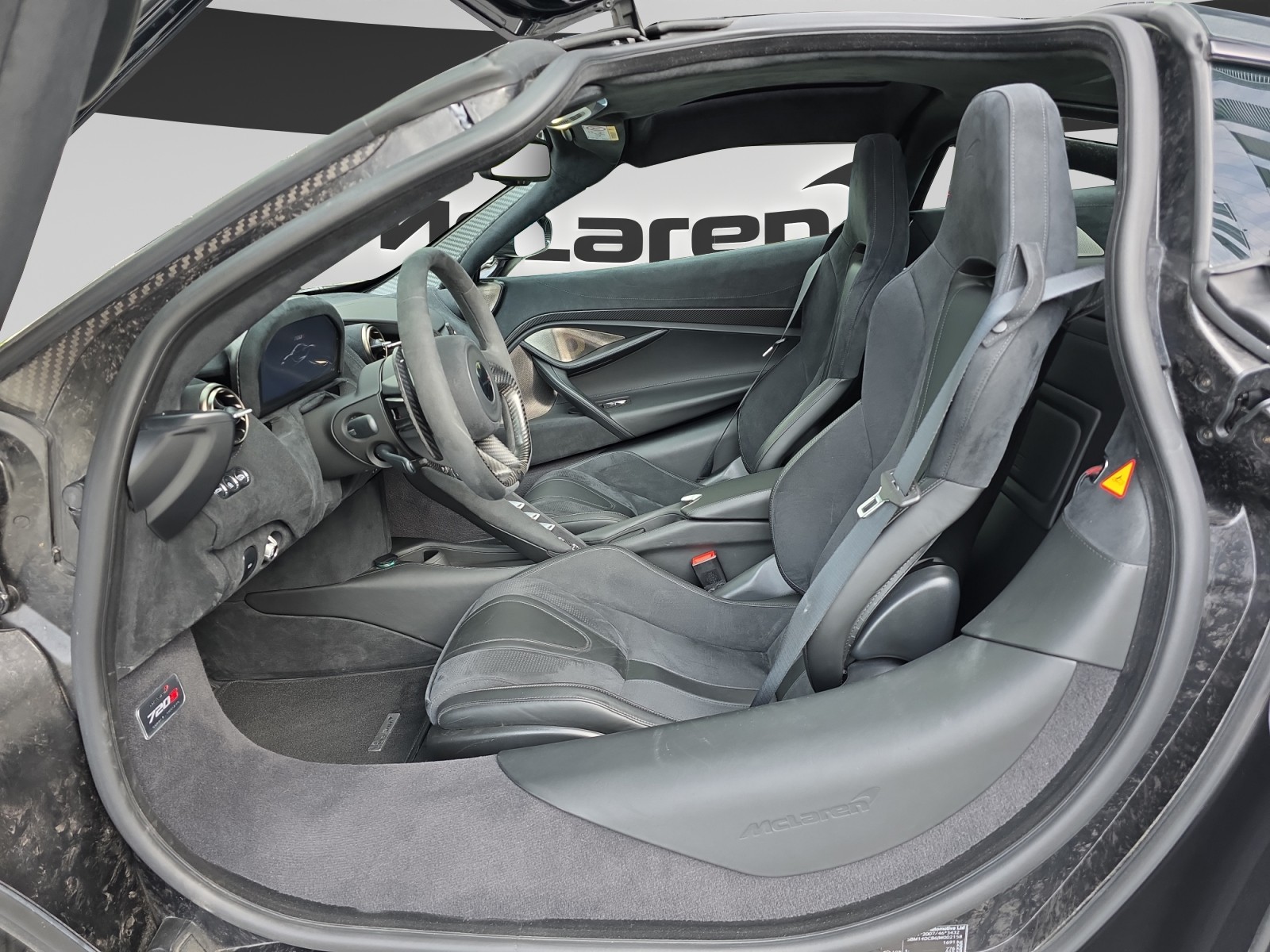 McLAREN 720S Coupé Performance 4.0 V8 SSG-image-9