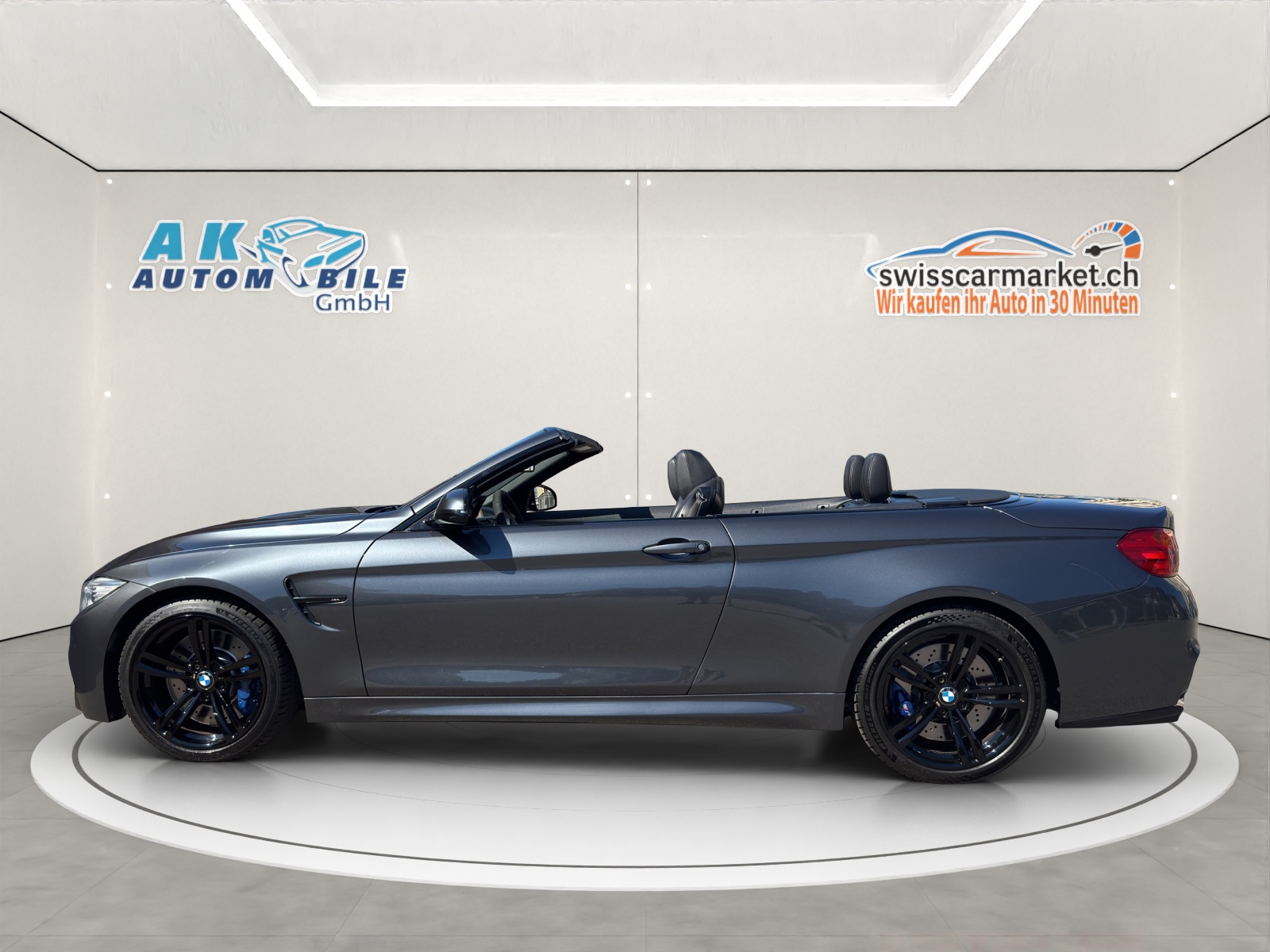 BMW M4 Cabriolet DKG-showroom-element-3