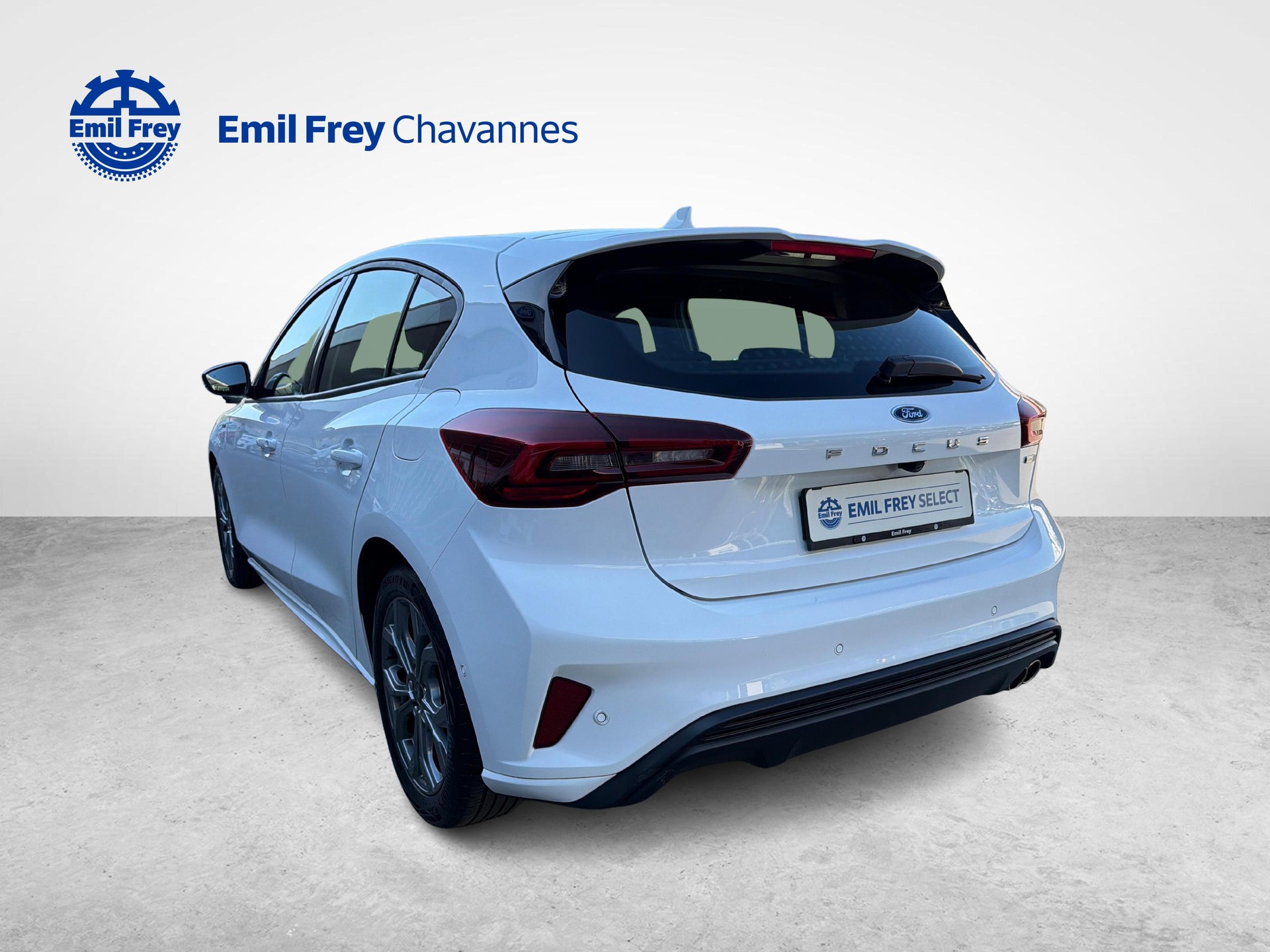 FORD Focus 1.0i EcoB Hybrid 125 ST-Line-image-6