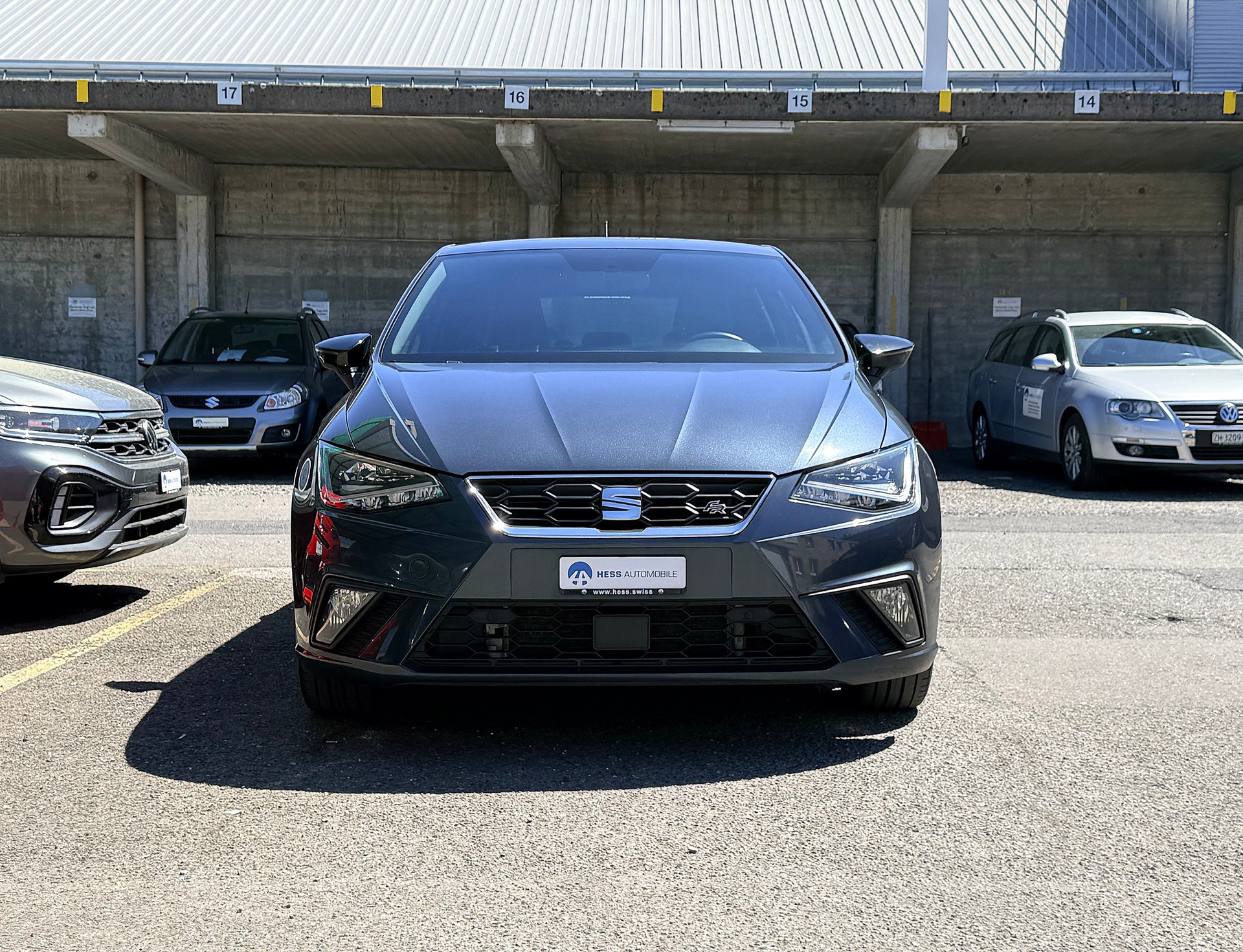 SEAT Ibiza 1.0 EcoTSI DSG Swiss FR Automat-showroom-element-1