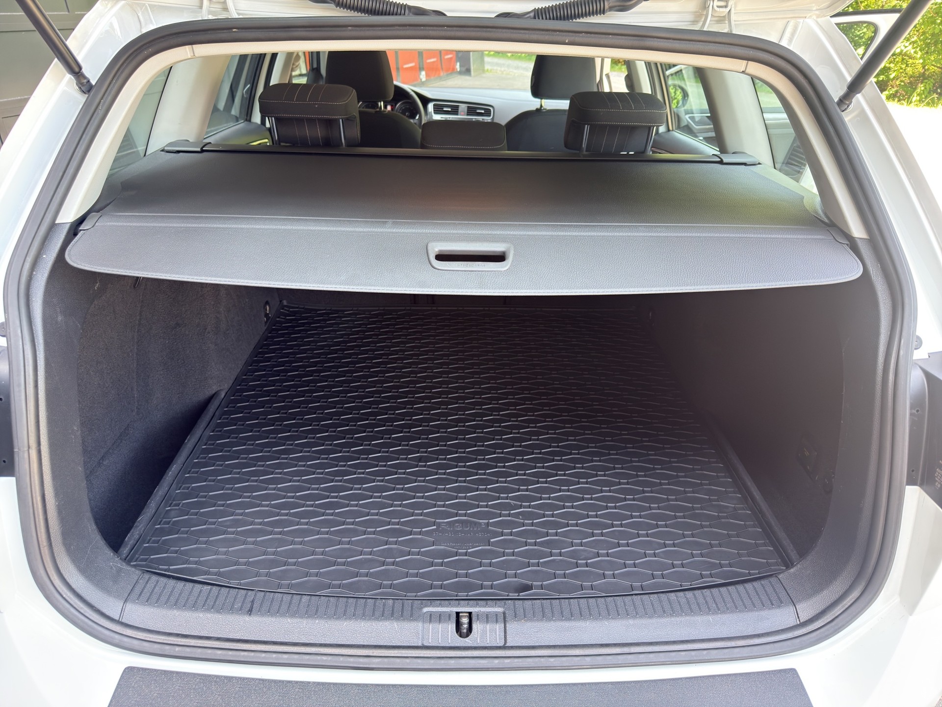 VW Golf 2.0 TDI Alltrack 4Motion DSG-image-21