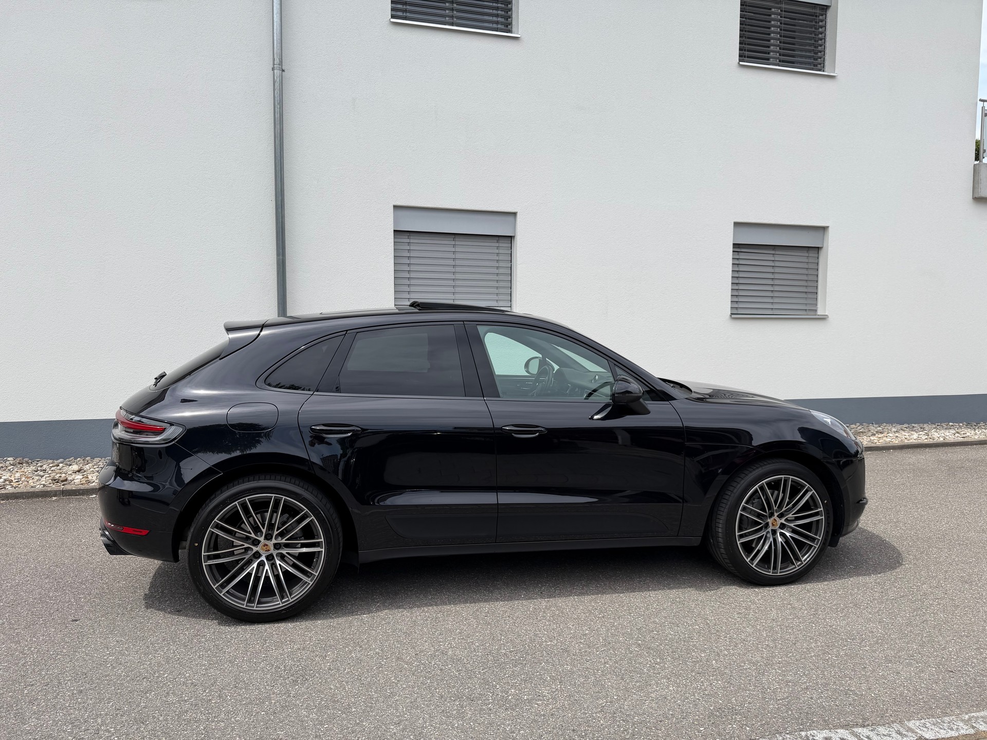 PORSCHE Macan S PDK-image-4