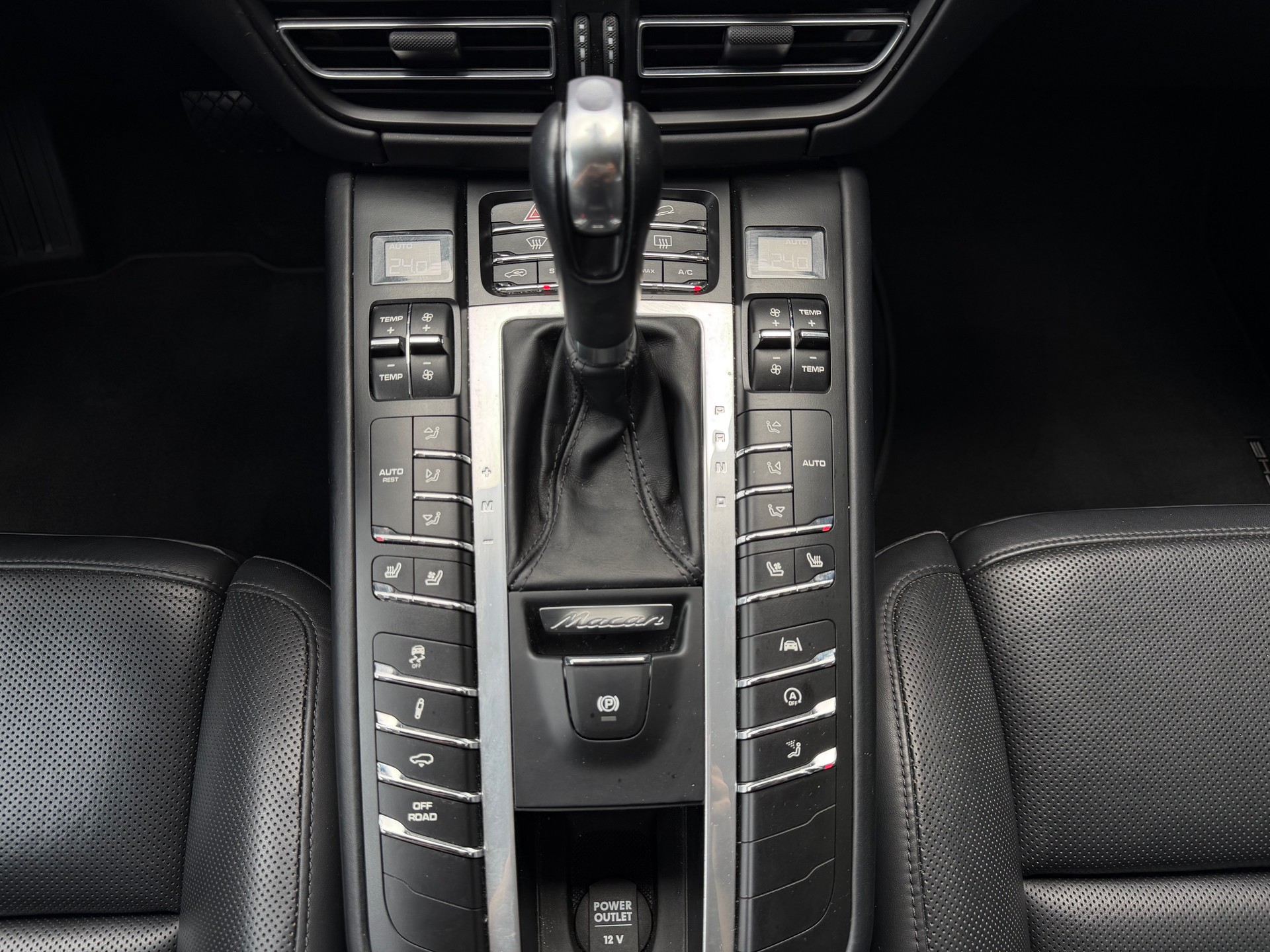 PORSCHE Macan S PDK-image-26