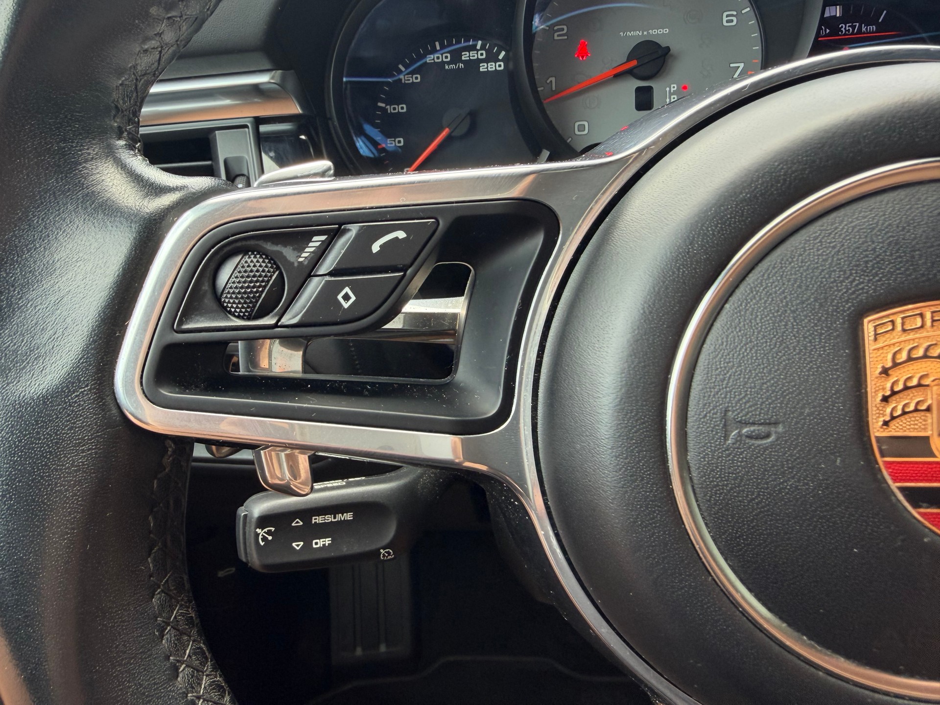 PORSCHE Macan S PDK-image-20