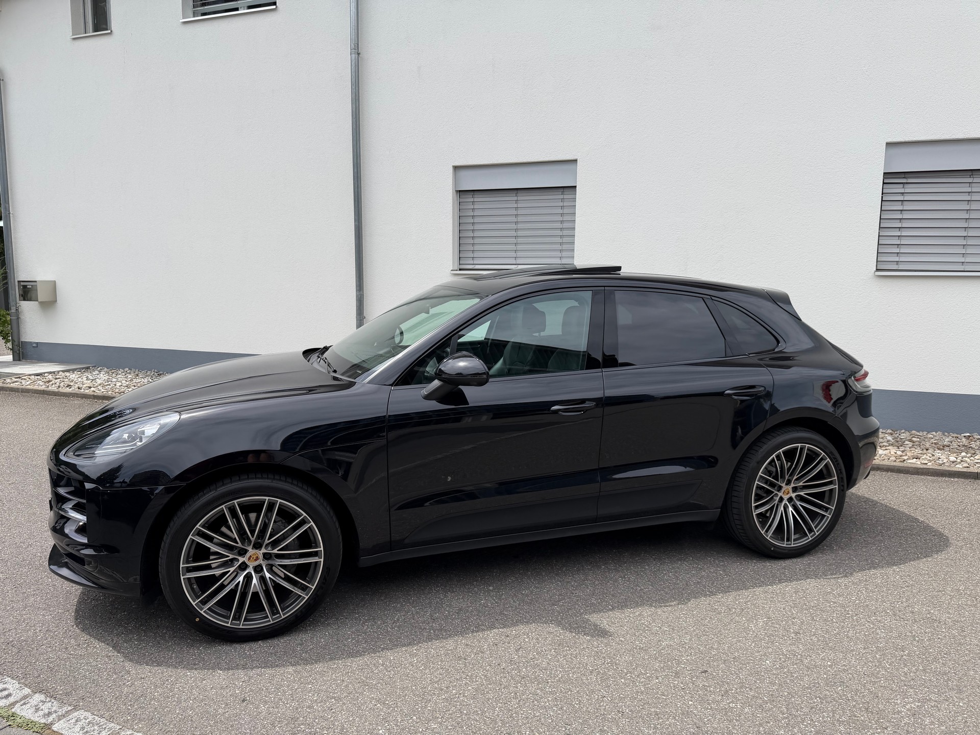 PORSCHE Macan S PDK-image-11