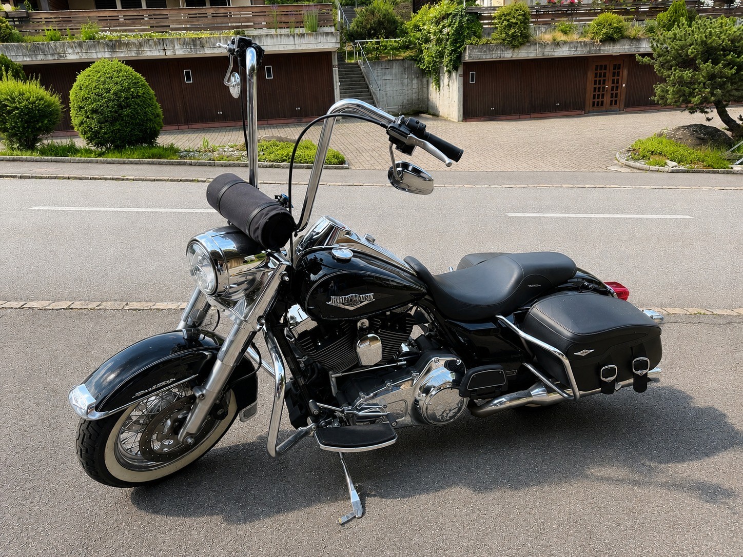HARLEY-DAVIDSON FLHRC Road King Classic 103 ABS-image-0
