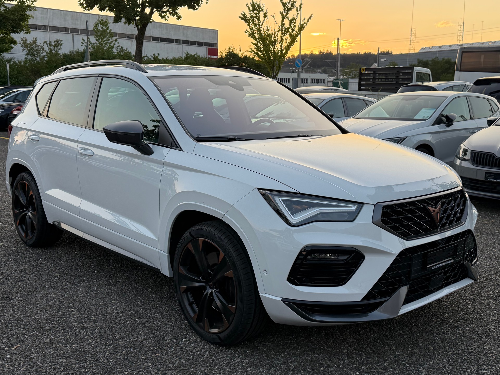 CUPRA Ateca 2.0TSI 4Drive DSG-showroom-element-2