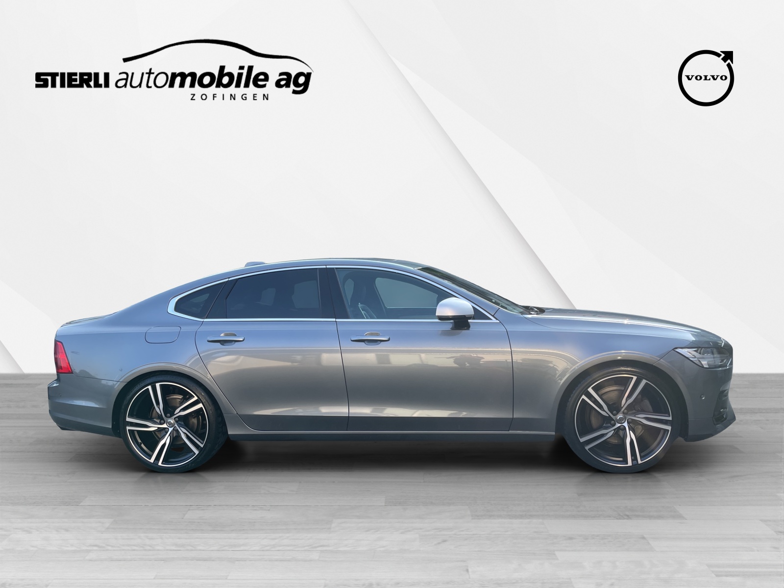 VOLVO S90 2.0 D5 R-Design AWD-showroom-element-3