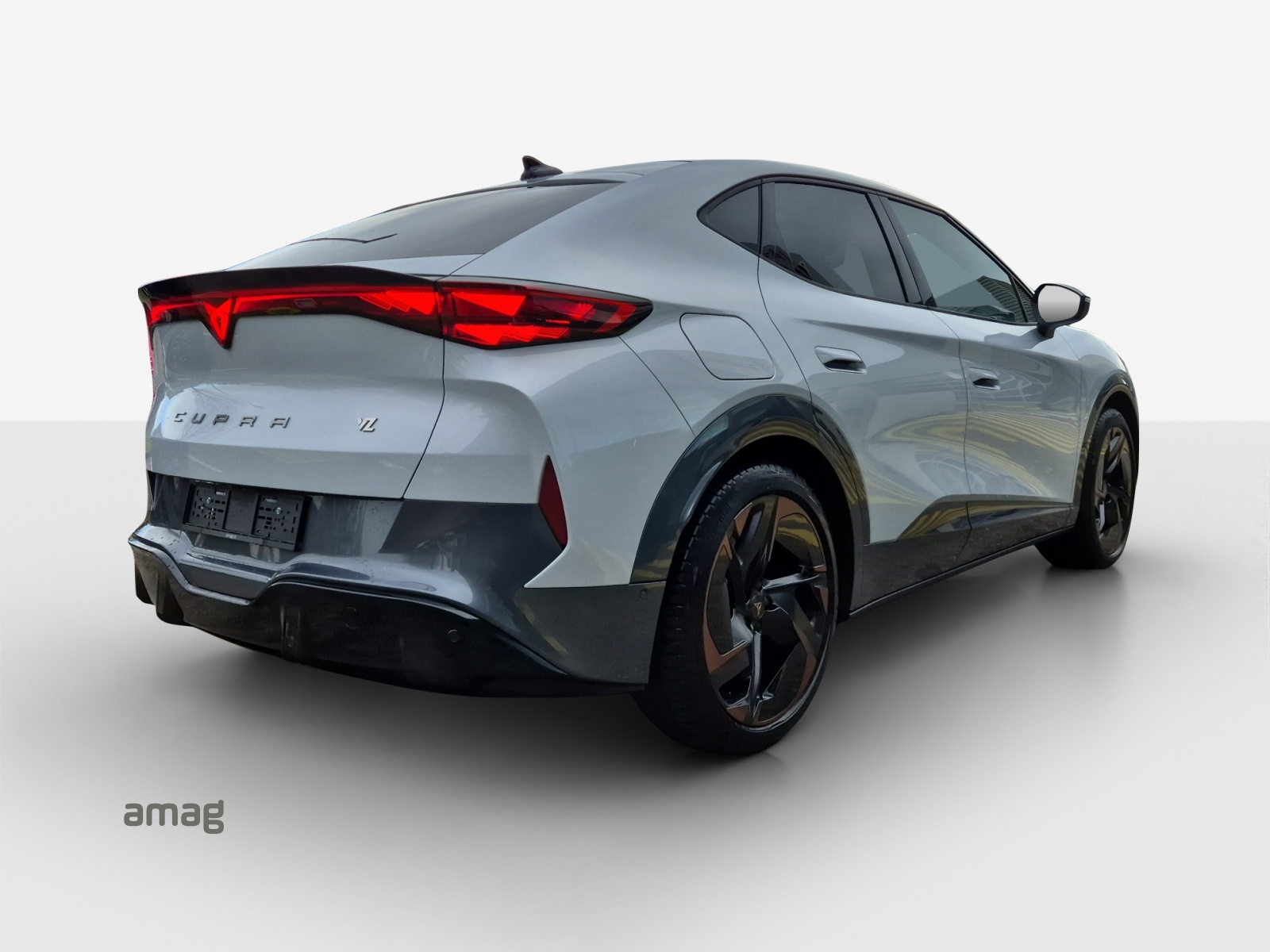 CUPRA Tavascan Type 9 77 kWh VZ Adrenaline-image-4