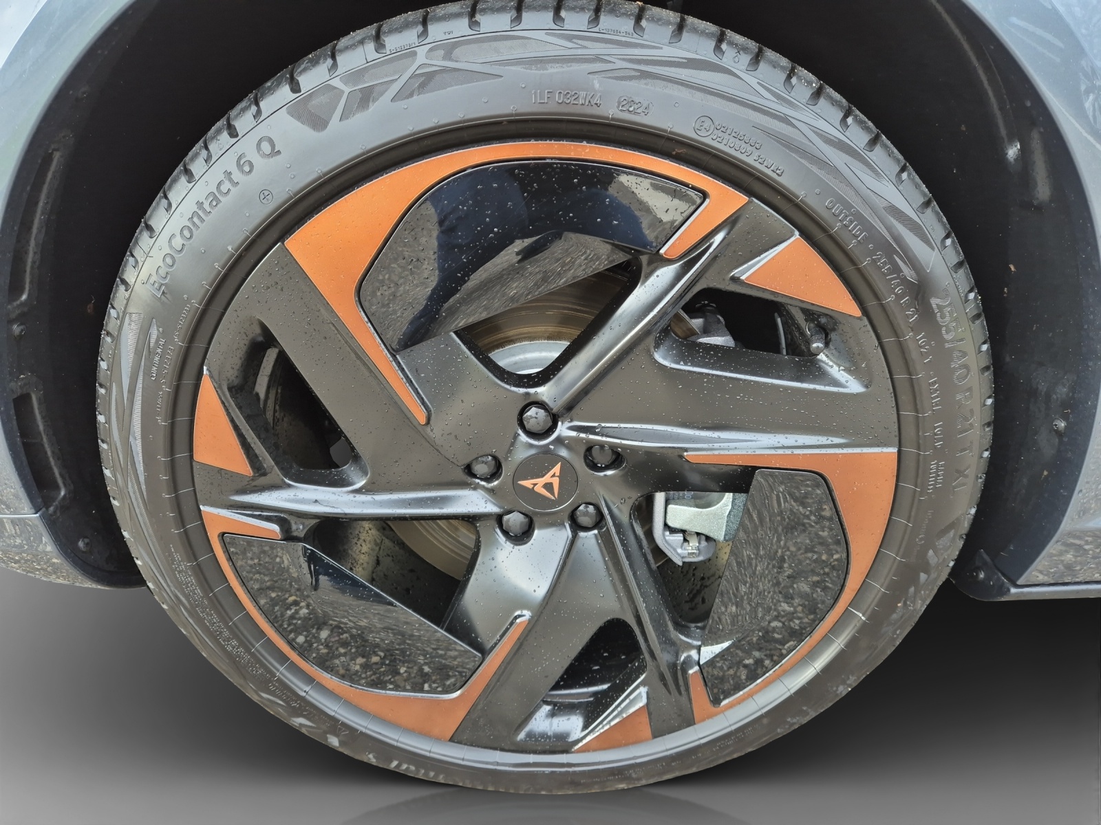 CUPRA Tavascan Type 9 77 kWh VZ Adrenaline-image-13