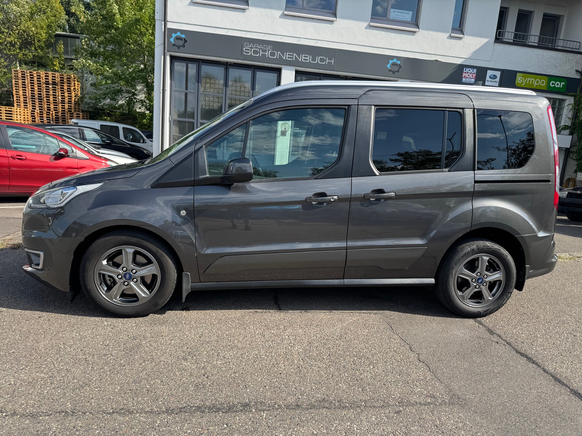 FORD Tourneo Connect 1.5 EcoBlue Titanium Automat