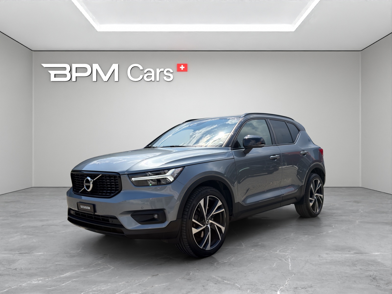 VOLVO XC40 2.0 T4 R-Design AWD