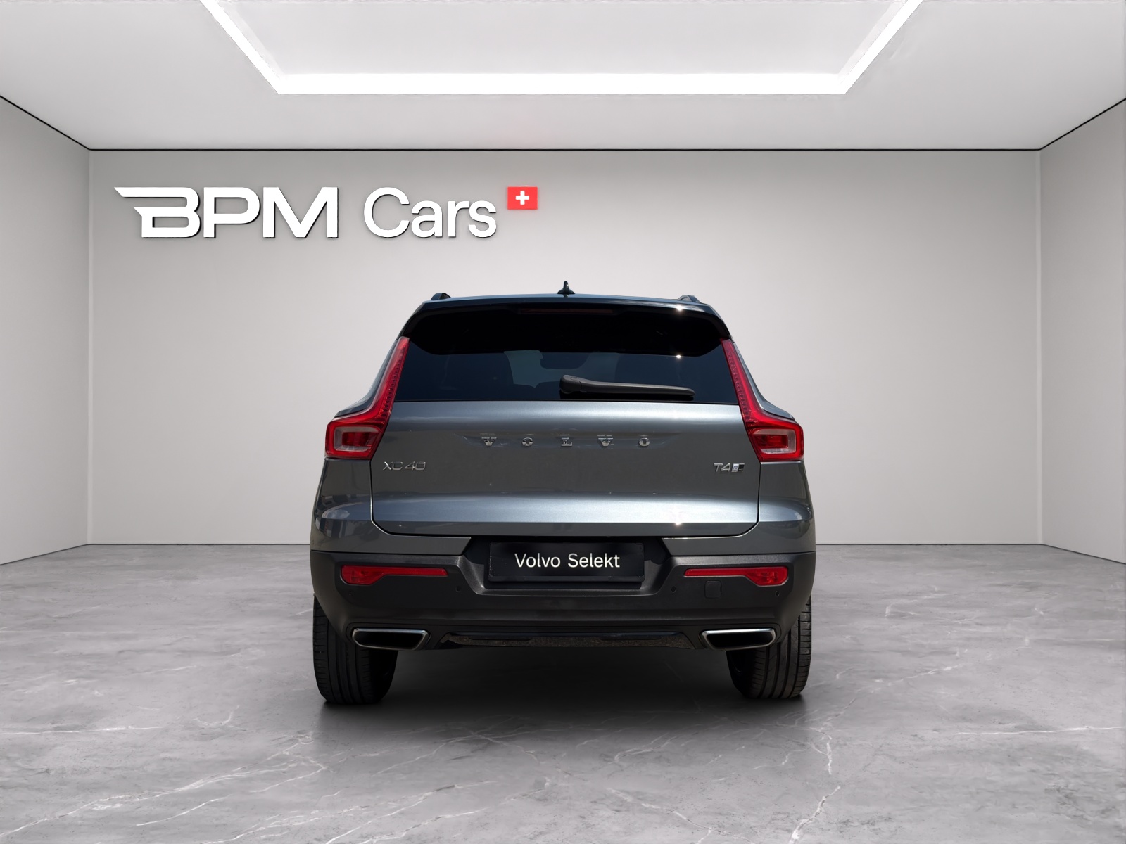 VOLVO XC40 2.0 T4 R-Design AWD-showroom-element-2