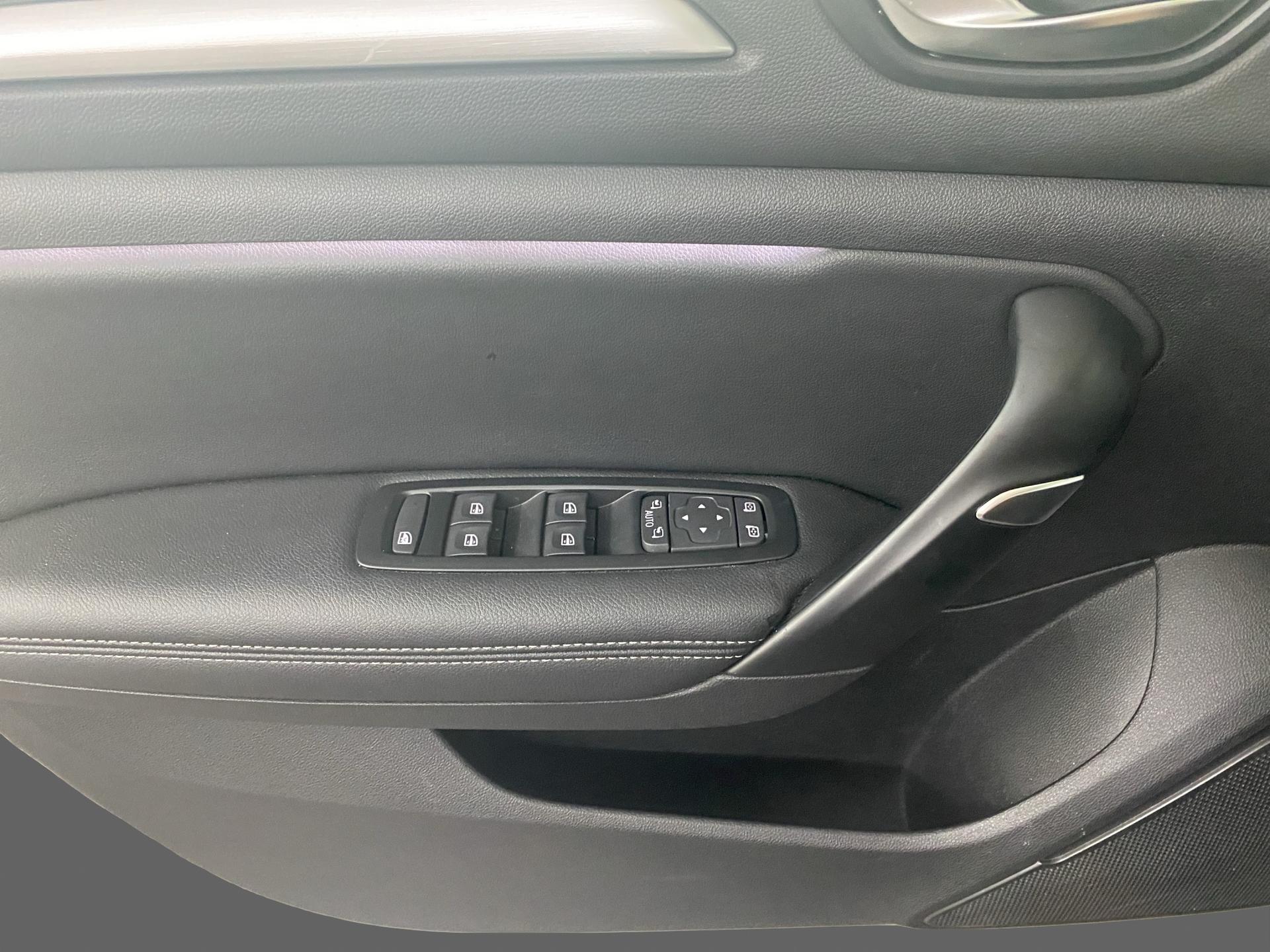 RENAULT Mégane Grandtour 1.5 dCi Techno EDC-image-21