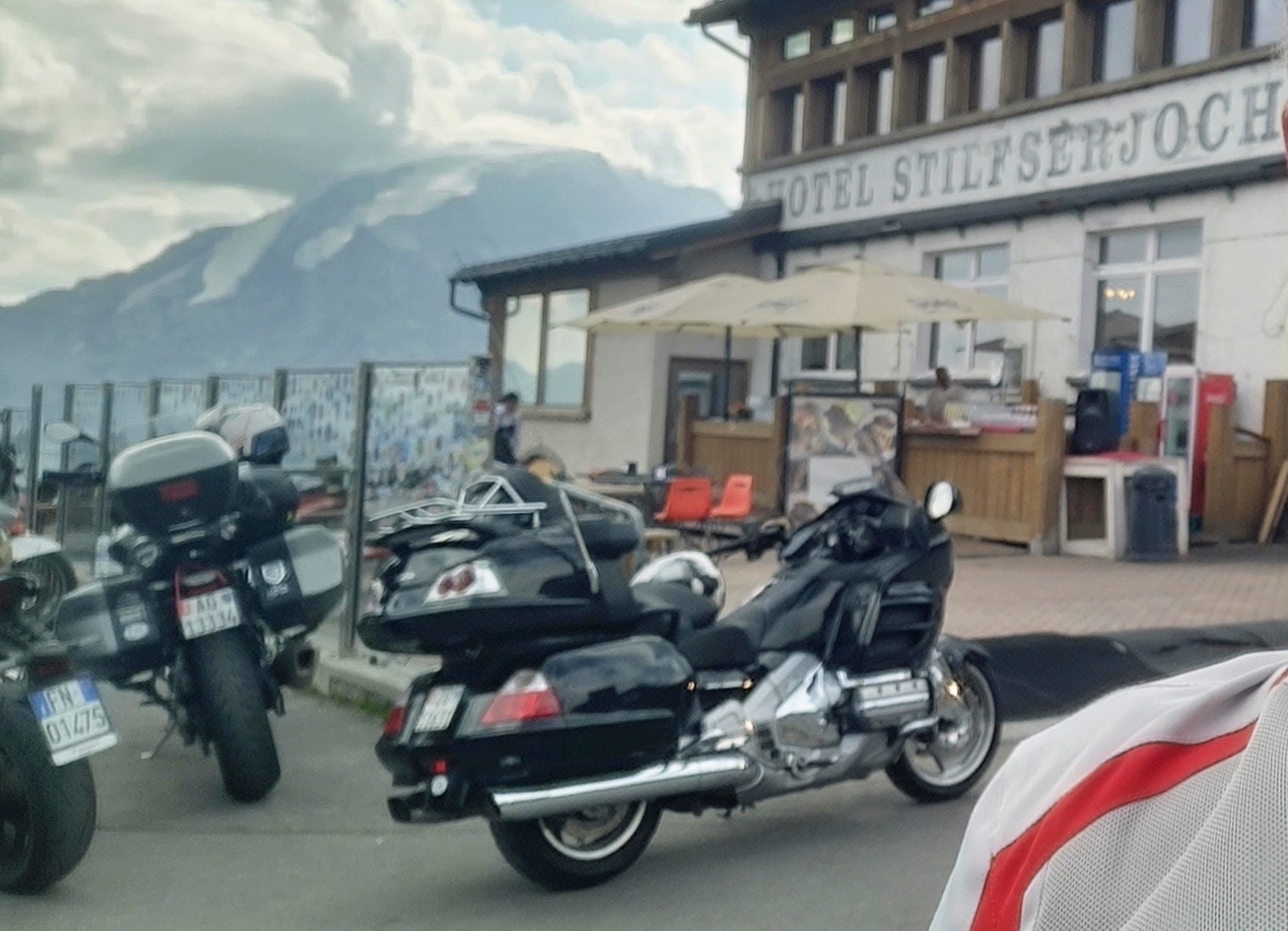 HONDA GL 1800 A Goldwing-image-2
