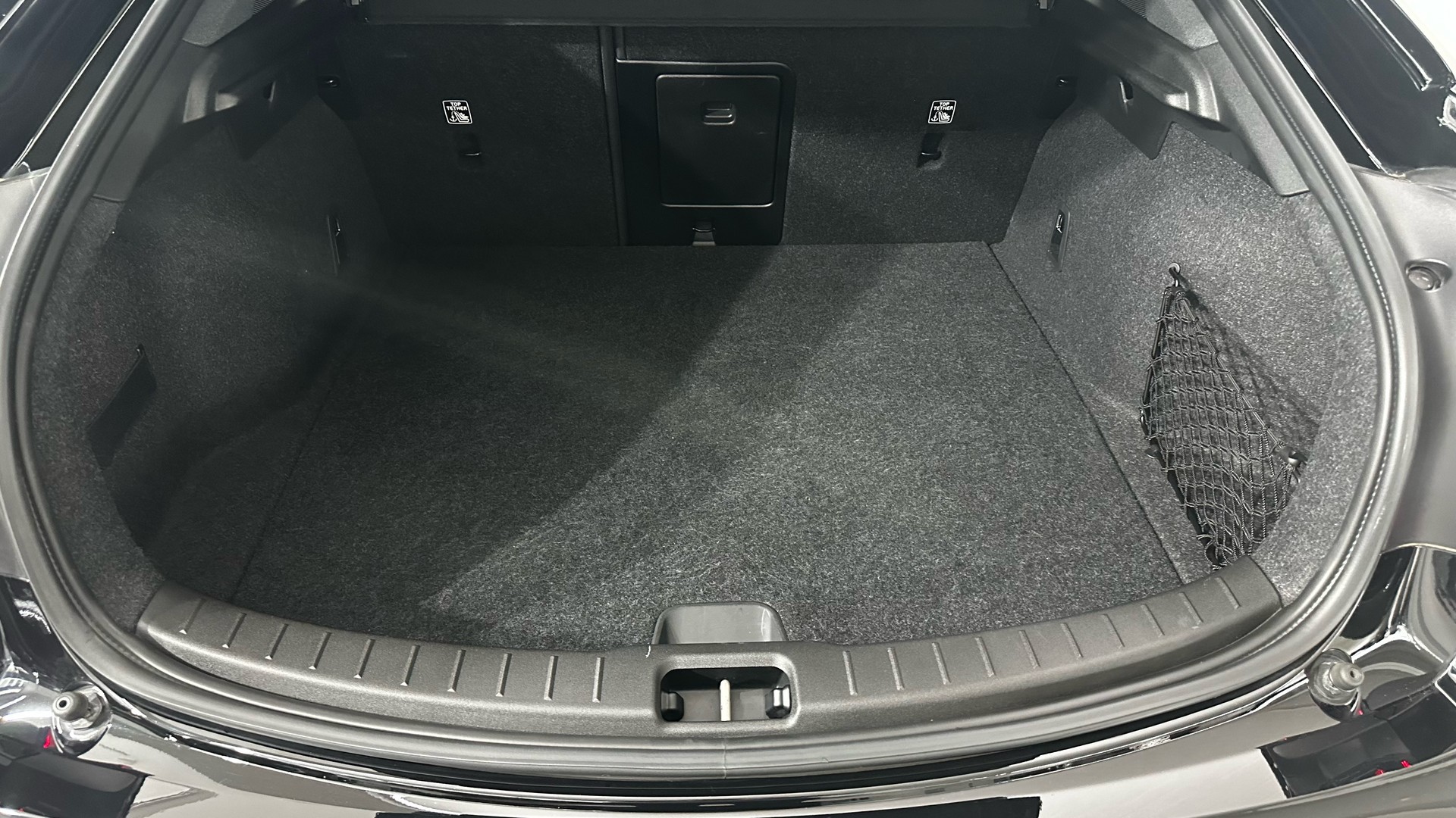 POLESTAR 2 Standard Range Single Motor-image-6